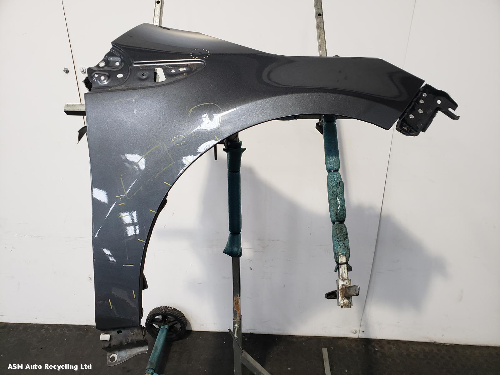 View Auto part R Wing Vauxhall Ampera 2012