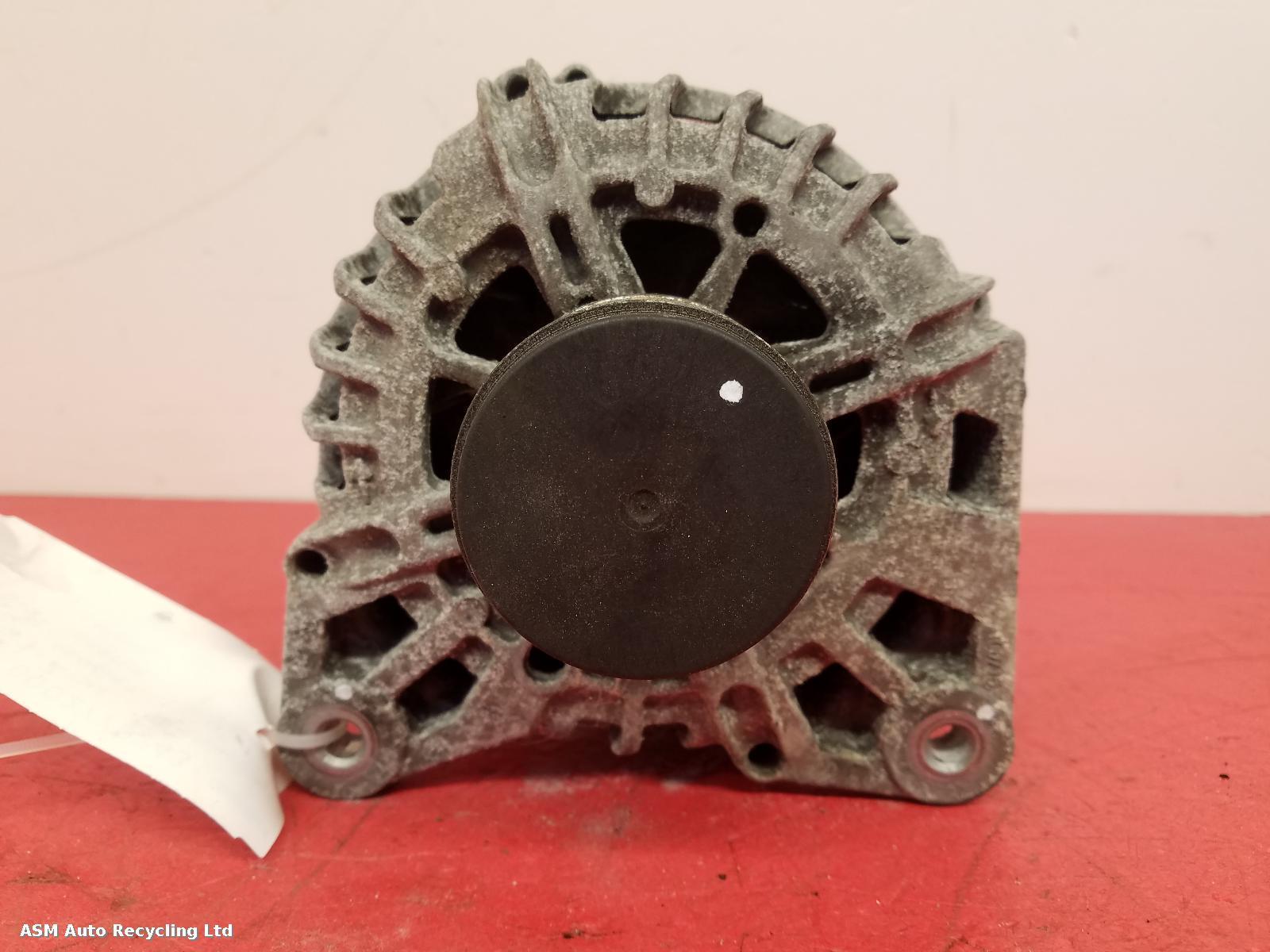 View Auto part Alternator Renault Captur 2014