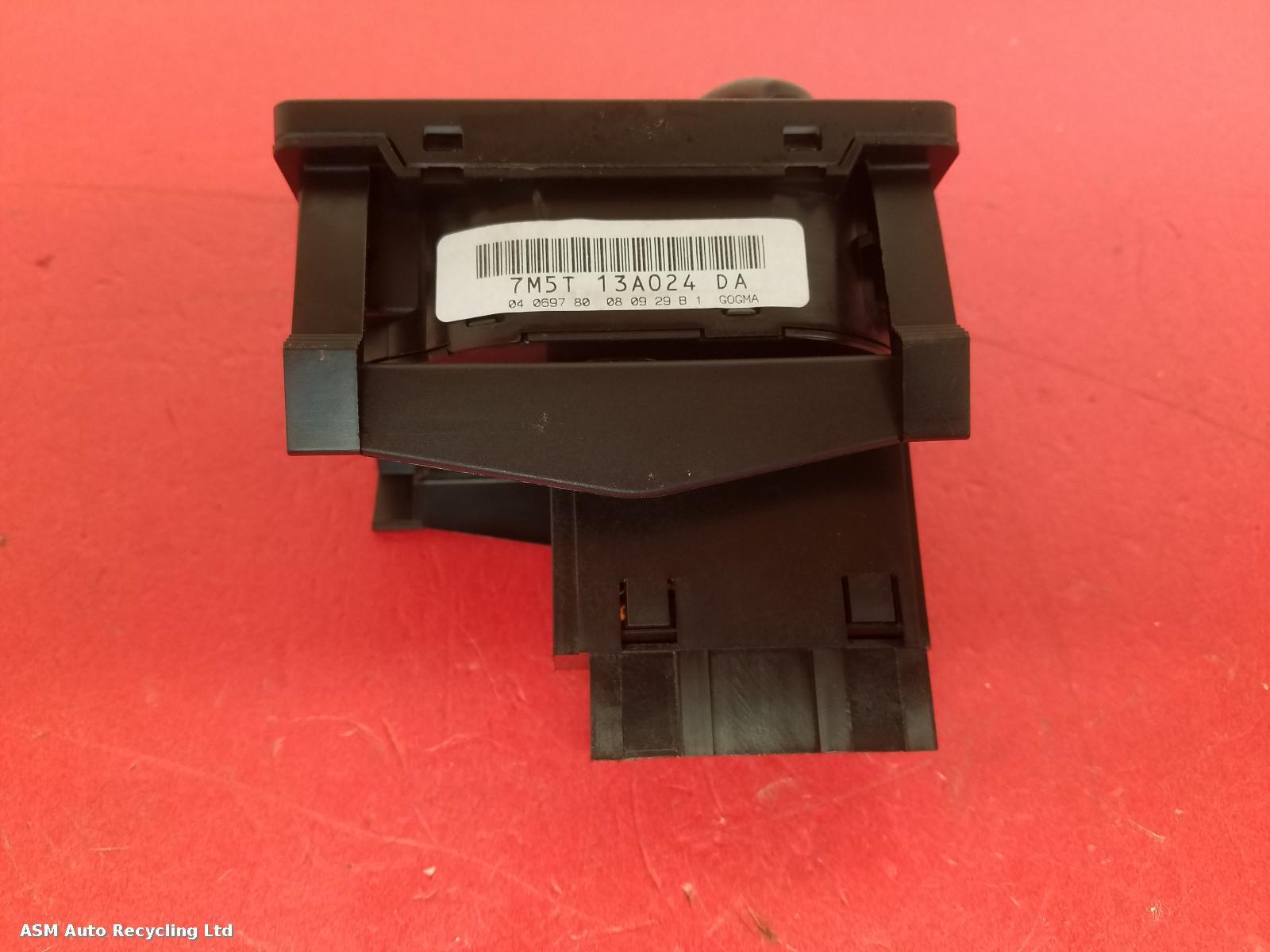 View Auto part Headlight Switch Ford Focus C Max 2008