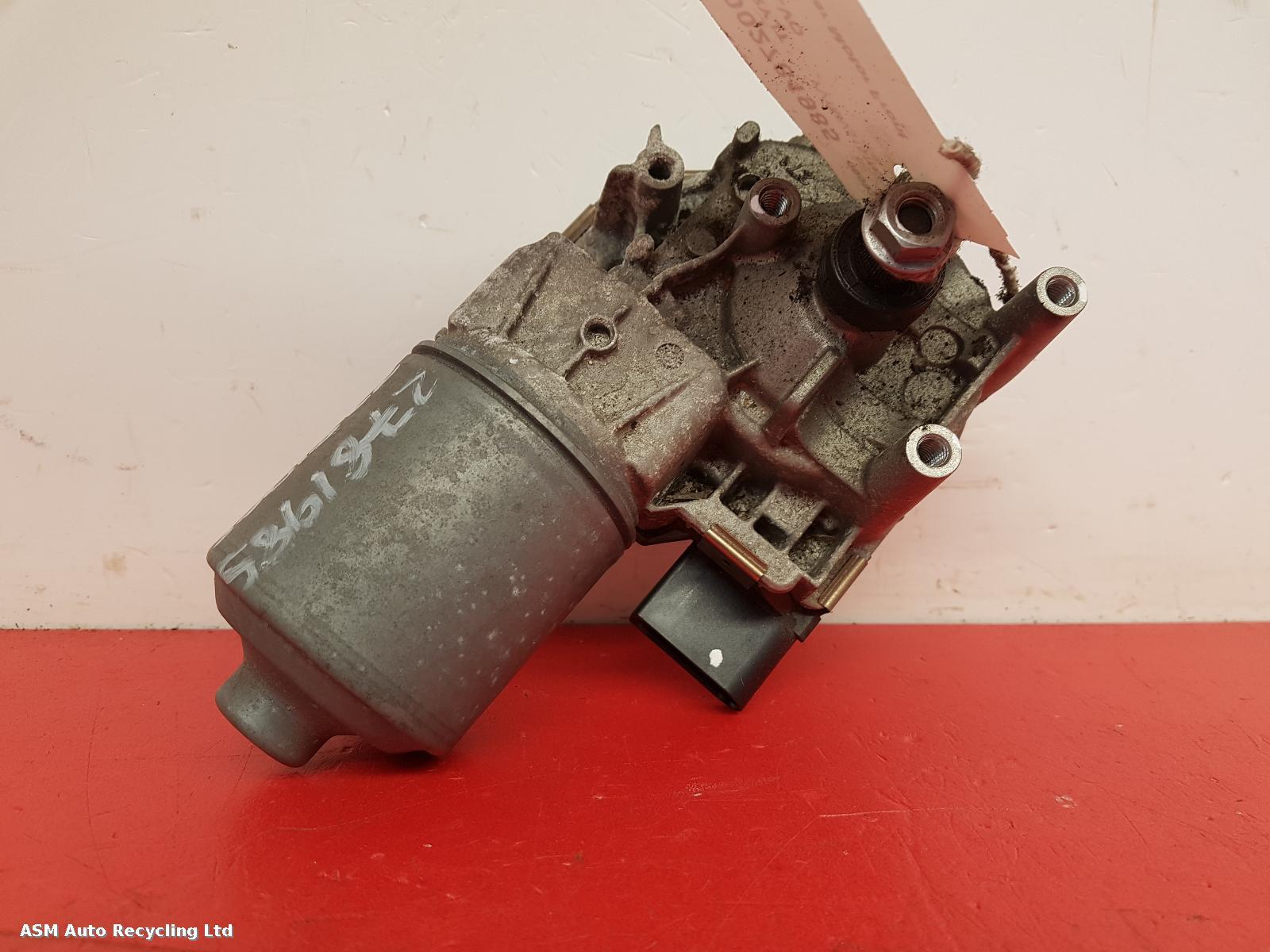 View Auto part Wiper Motor Front Volvo V40 2013
