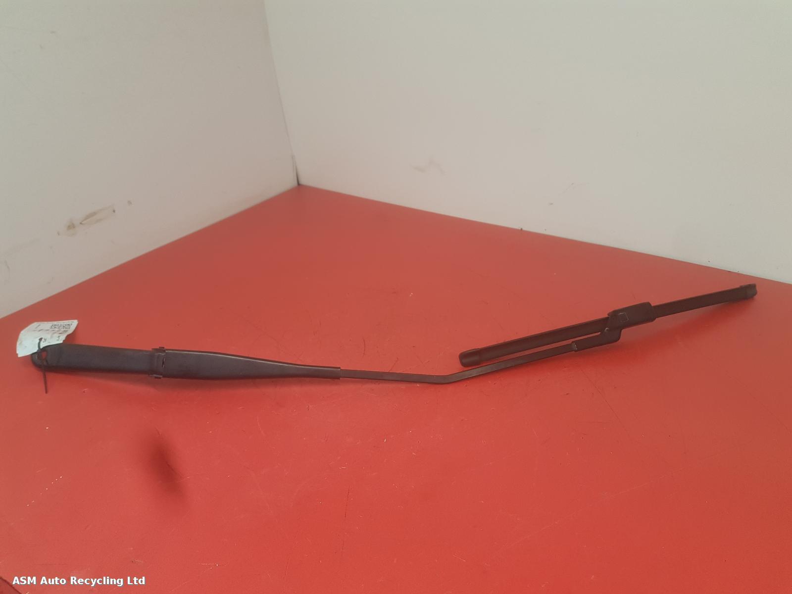 View Auto part Wiper Arm Ford Fiesta 2012