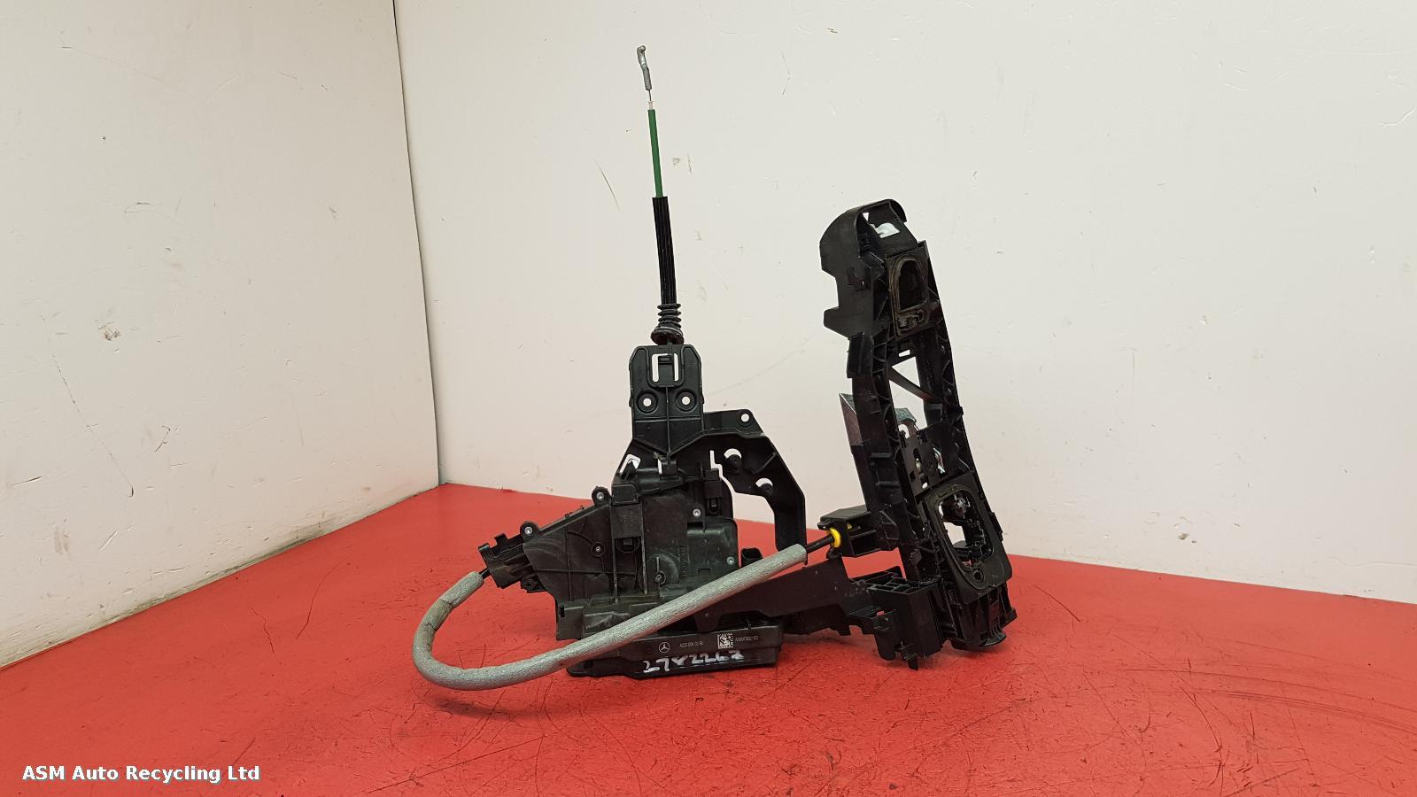 View Auto part Door Lock Assembly Mercedes Glc 2017