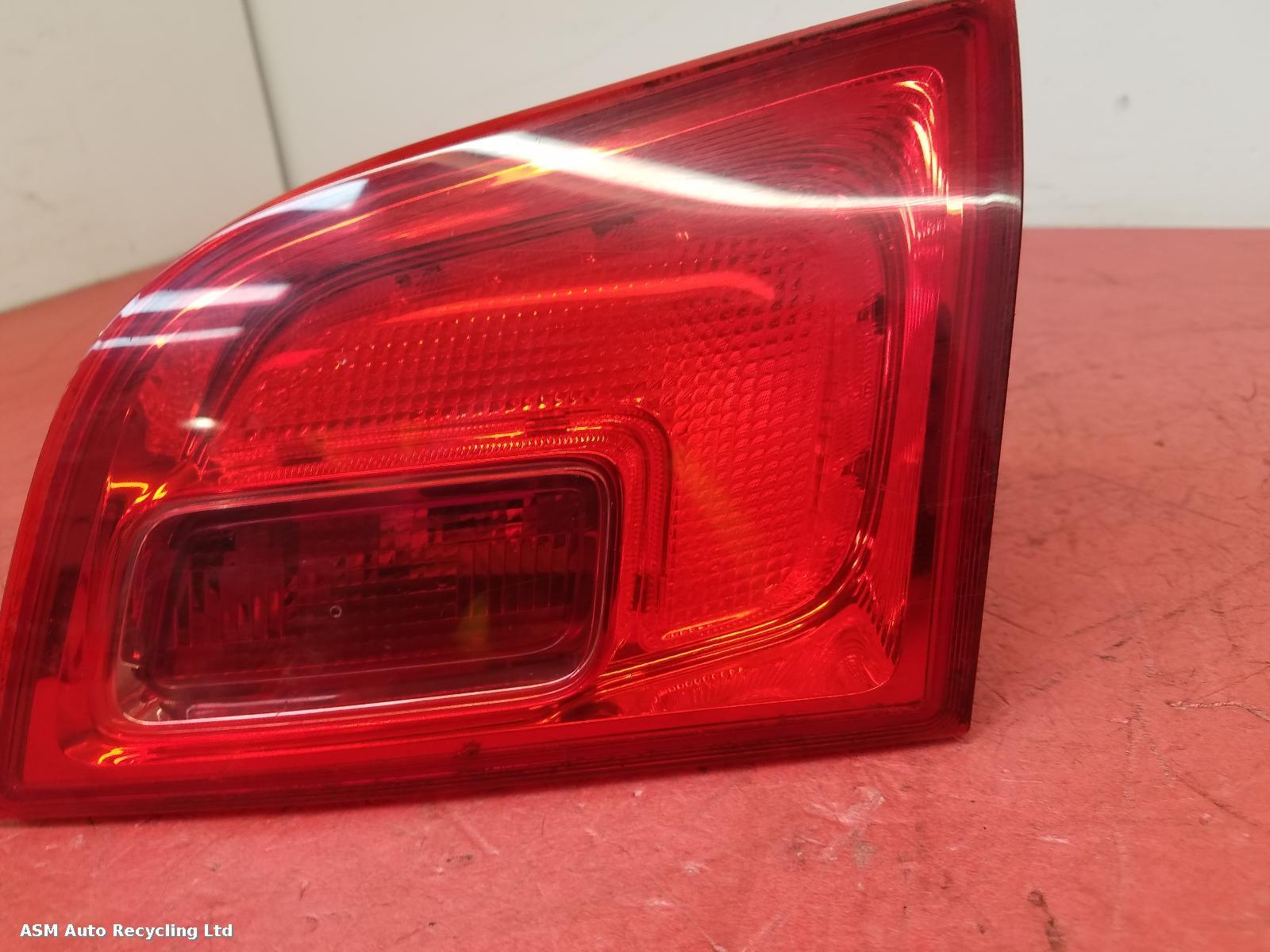 View Auto part R Taillight Vauxhall Astra 2011