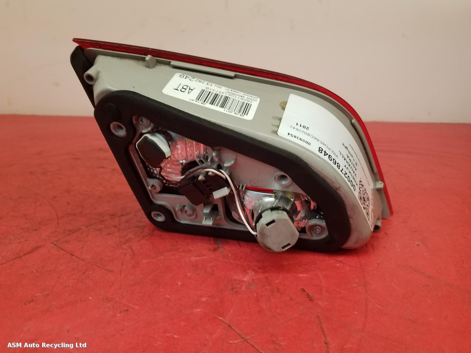 View Auto part R Taillight Vauxhall Astra 2011