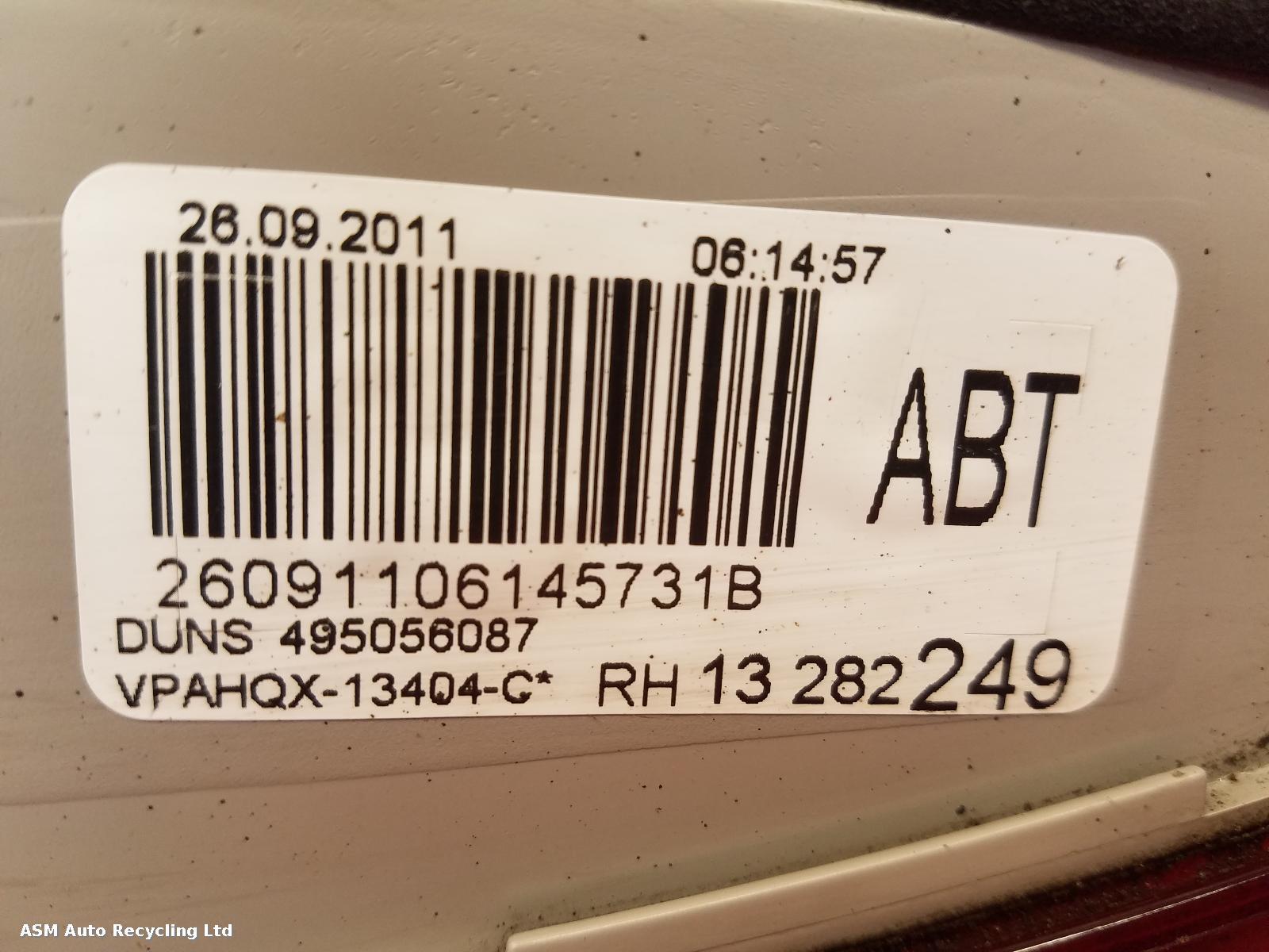 View Auto part R Taillight Vauxhall Astra 2011