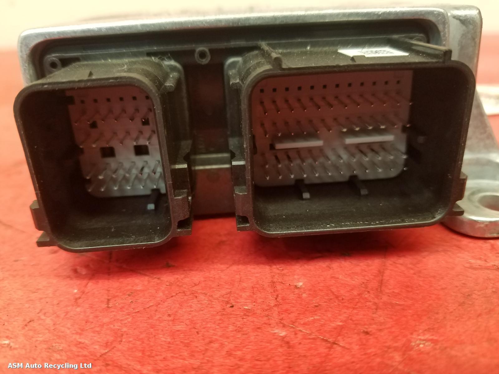 View Auto part ECU Ford Fiesta 2015