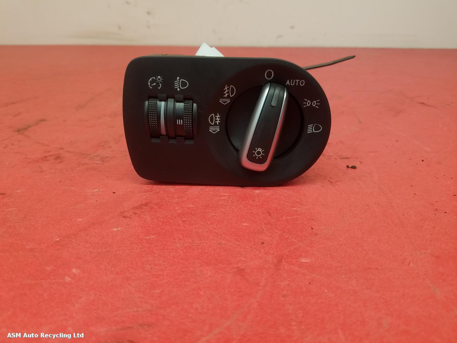 View Auto part Headlight Switch Audi A1 2014