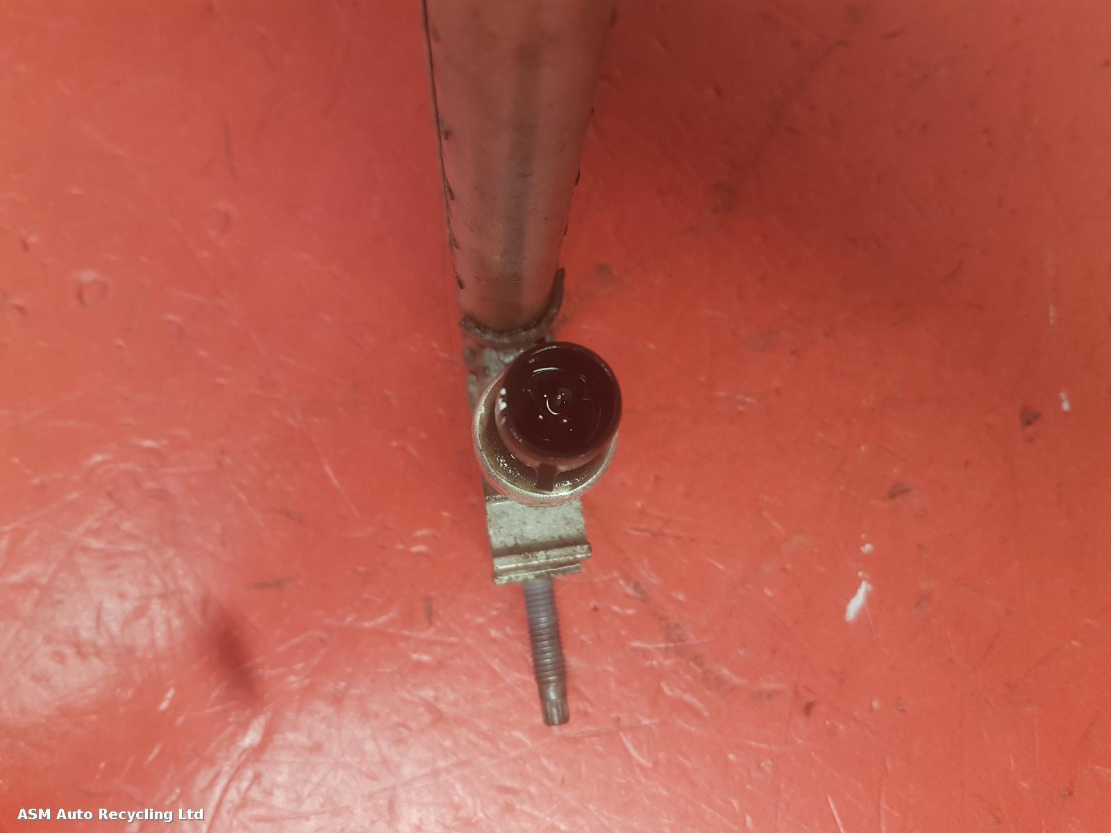 View Auto part Condenser Vauxhall Astra 2014