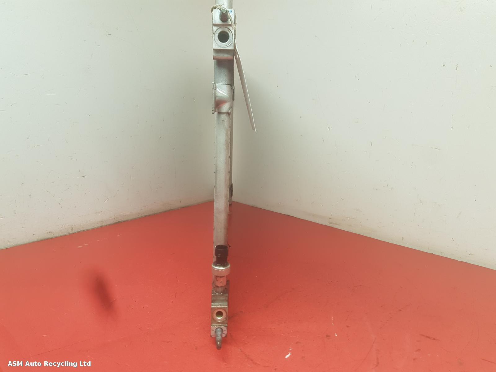 View Auto part Condenser Vauxhall Astra 2014