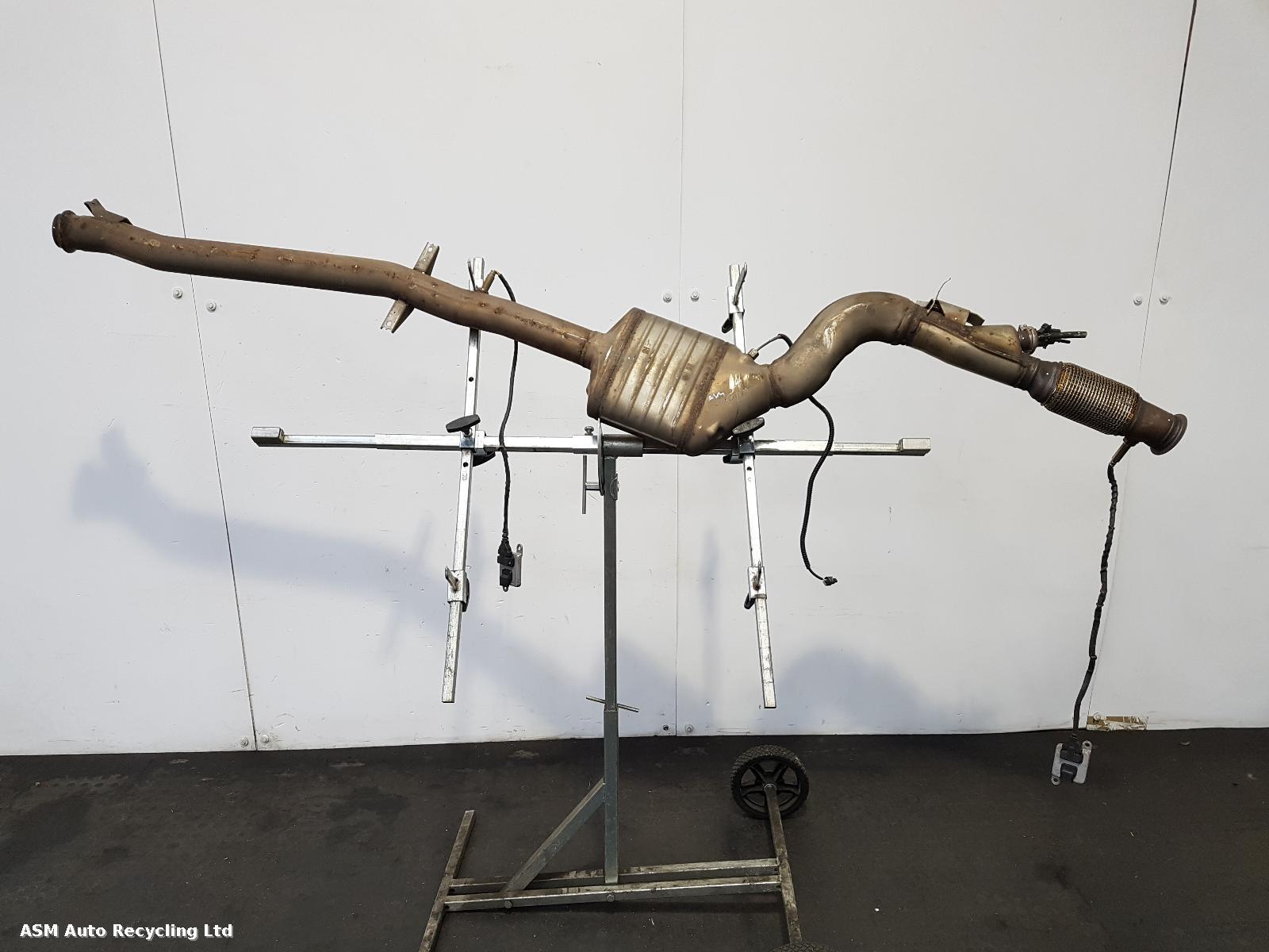 View Auto part Catalytic Converter Mercedes C Class 2014