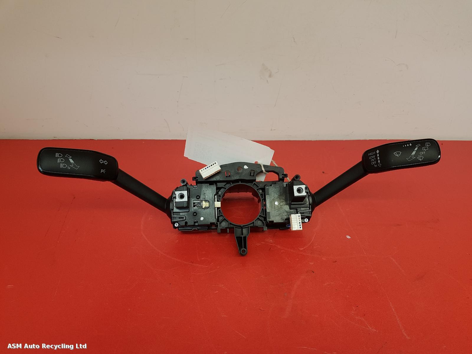 View Auto part Combination Switch Volkswagen Golf 2020
