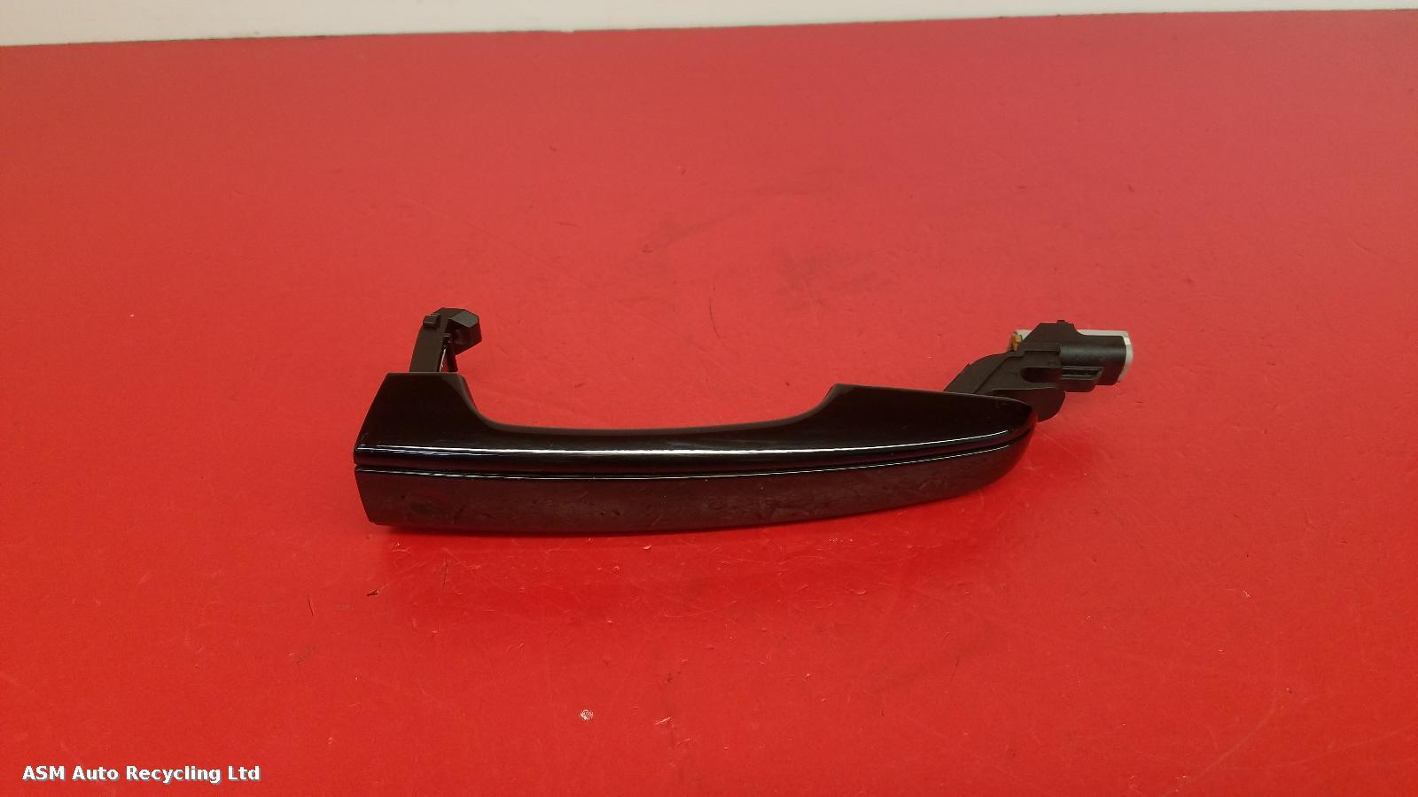 View Auto part Door Handle Land Rover Range Rover Sport 2019