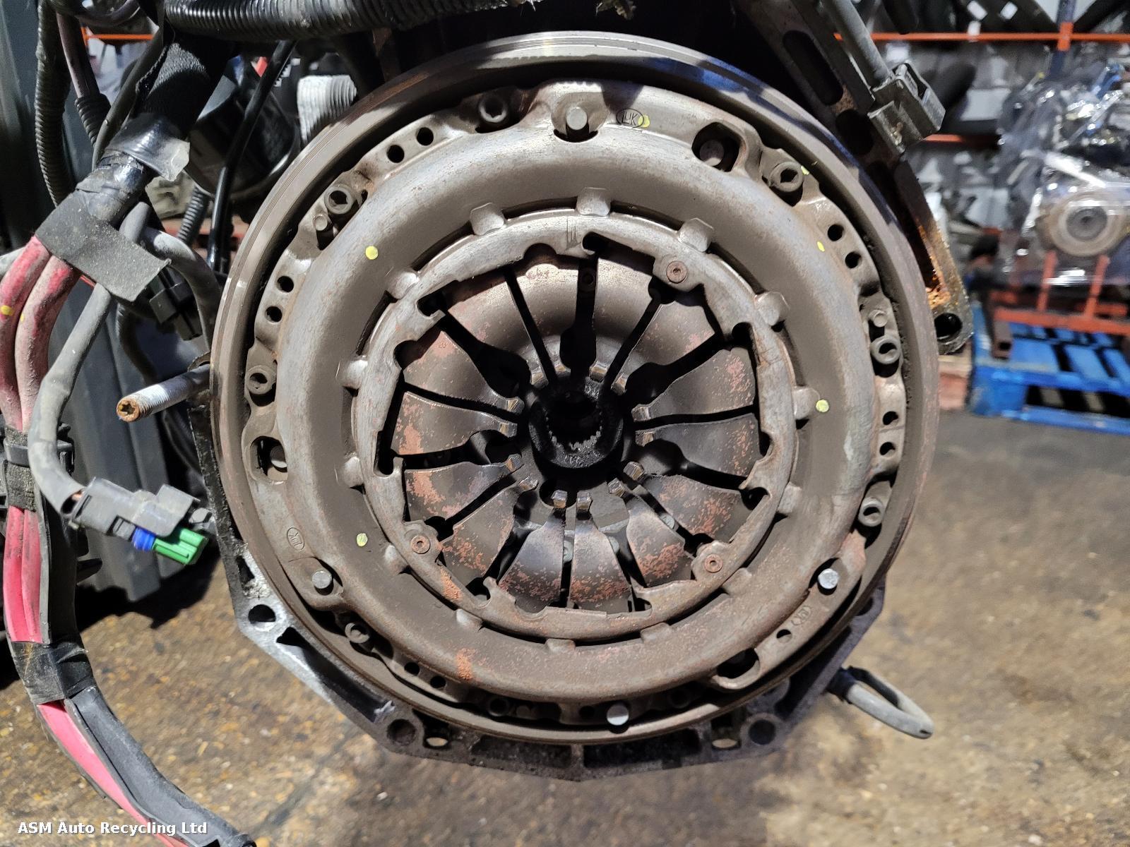 View Auto part Engine Renault Megane 2009