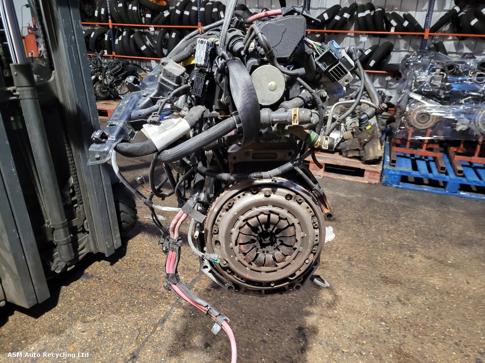 View Auto part Engine Renault Megane 2009