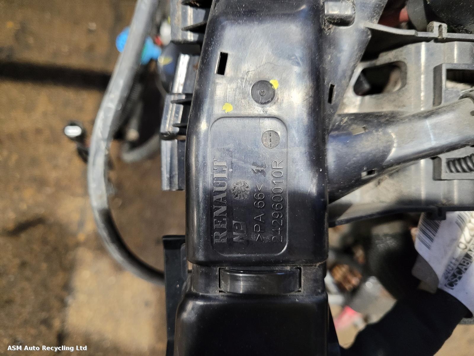 View Auto part Engine Renault Megane 2009