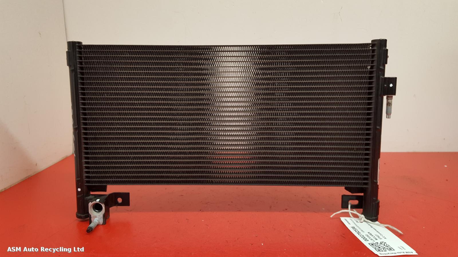 View Auto part Condenser Mclaren 570gt 2017