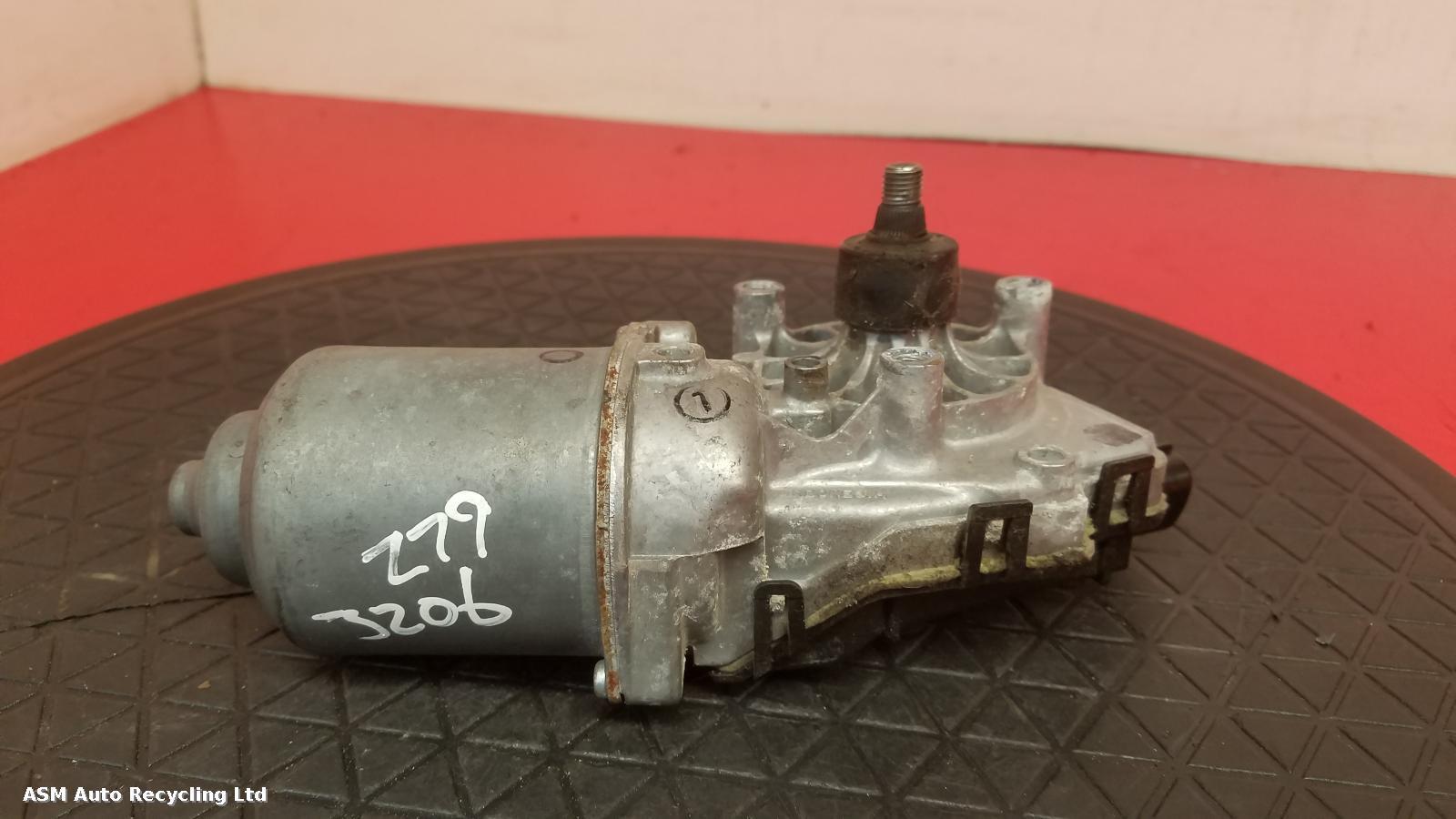 View Auto part Wiper Motor Front Mitsubishi Colt 2010