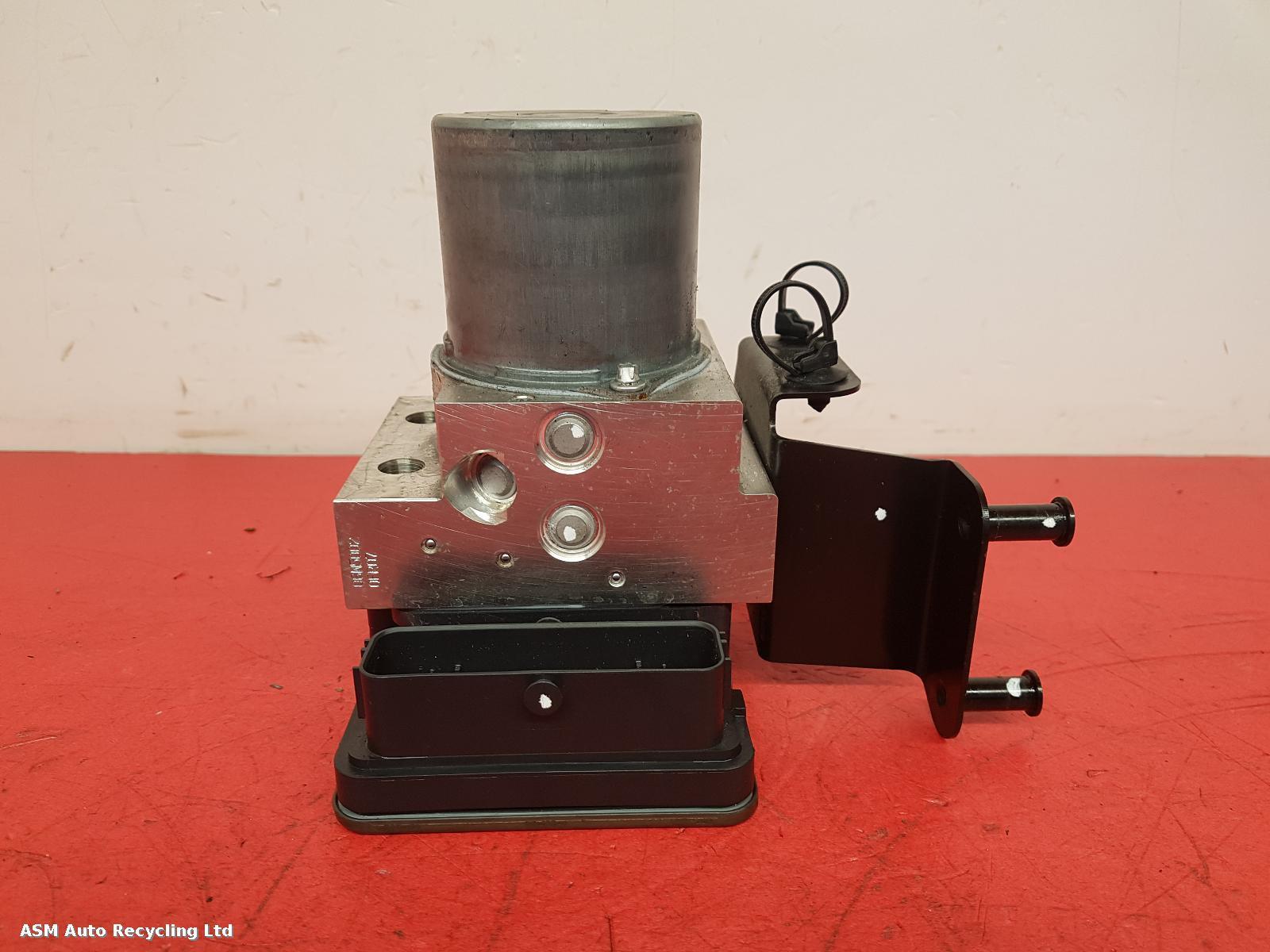 View Auto part ABS Pump/Modulator Mclaren 570gt 2017