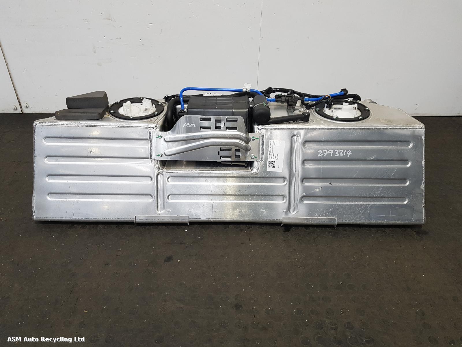 View Auto part Fuel Tank Mclaren 570gt 2017