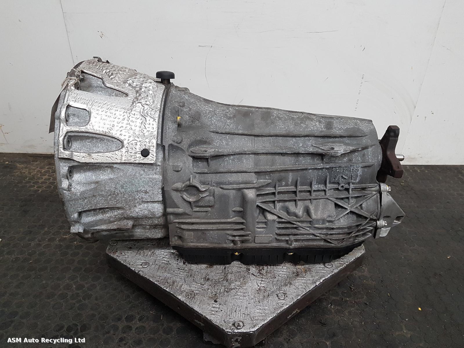 View Auto part Gearbox Mercedes E Class 2015