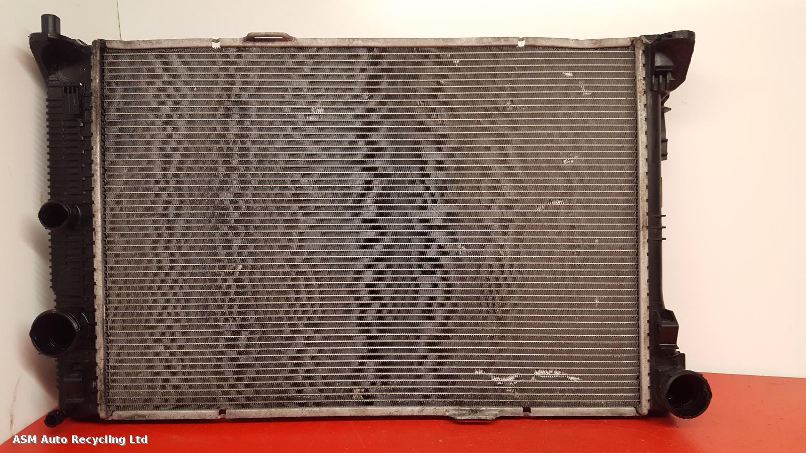 View Auto part Radiator Mercedes E Class 2015