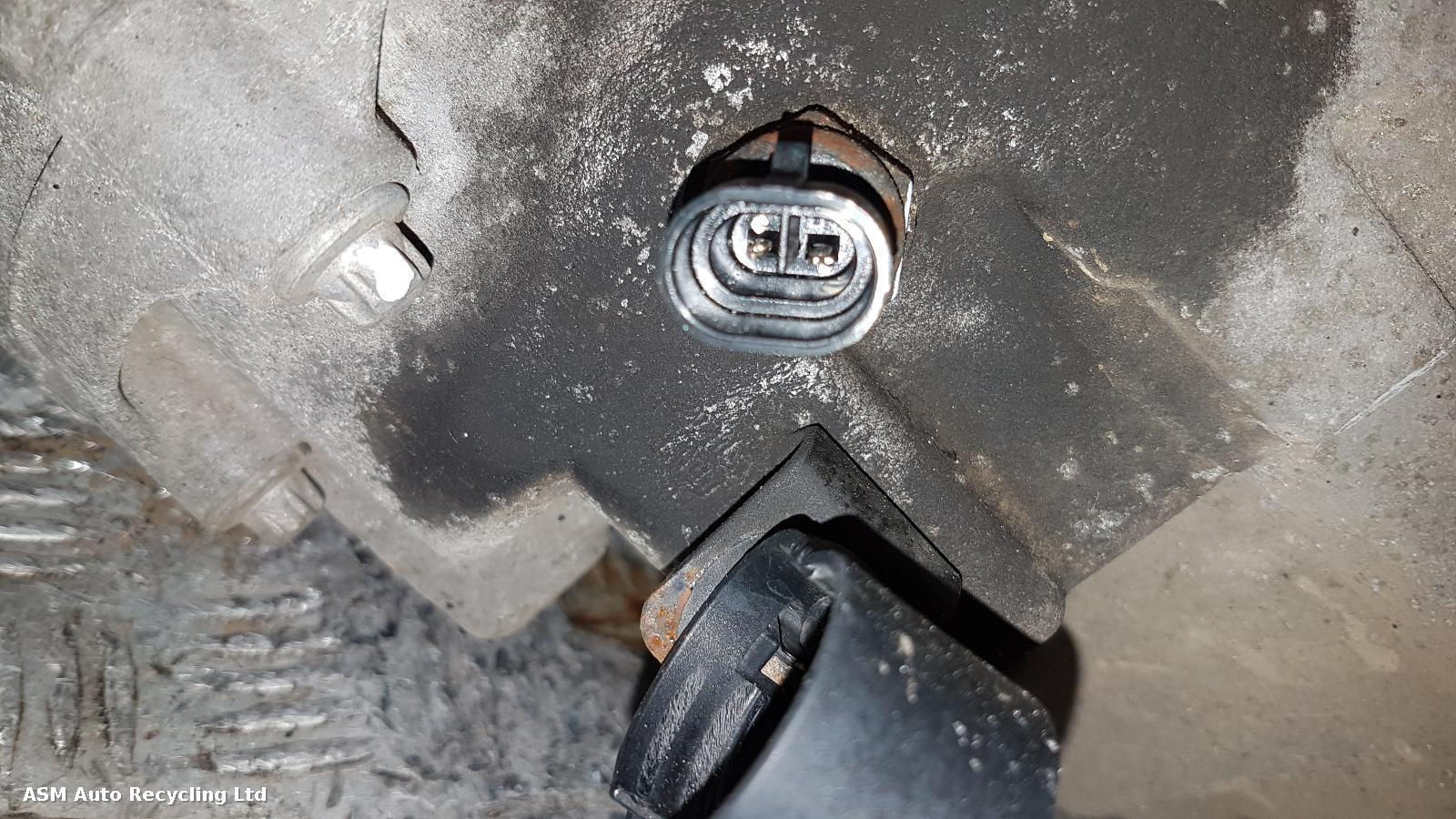 View Auto part Gearbox Vauxhall Astra 2011