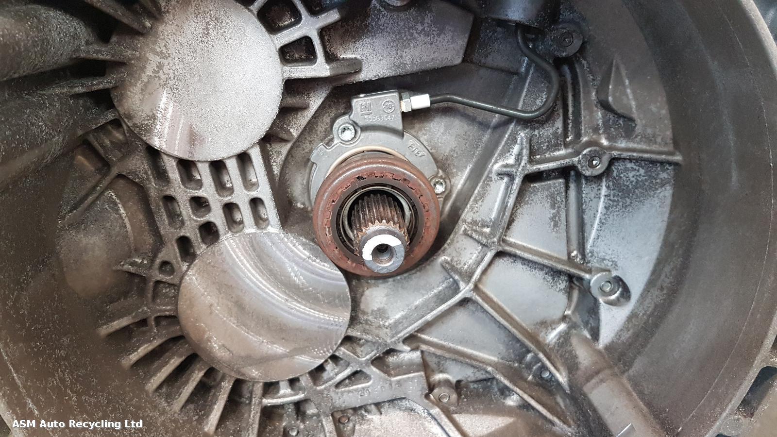 View Auto part Gearbox Vauxhall Astra 2011