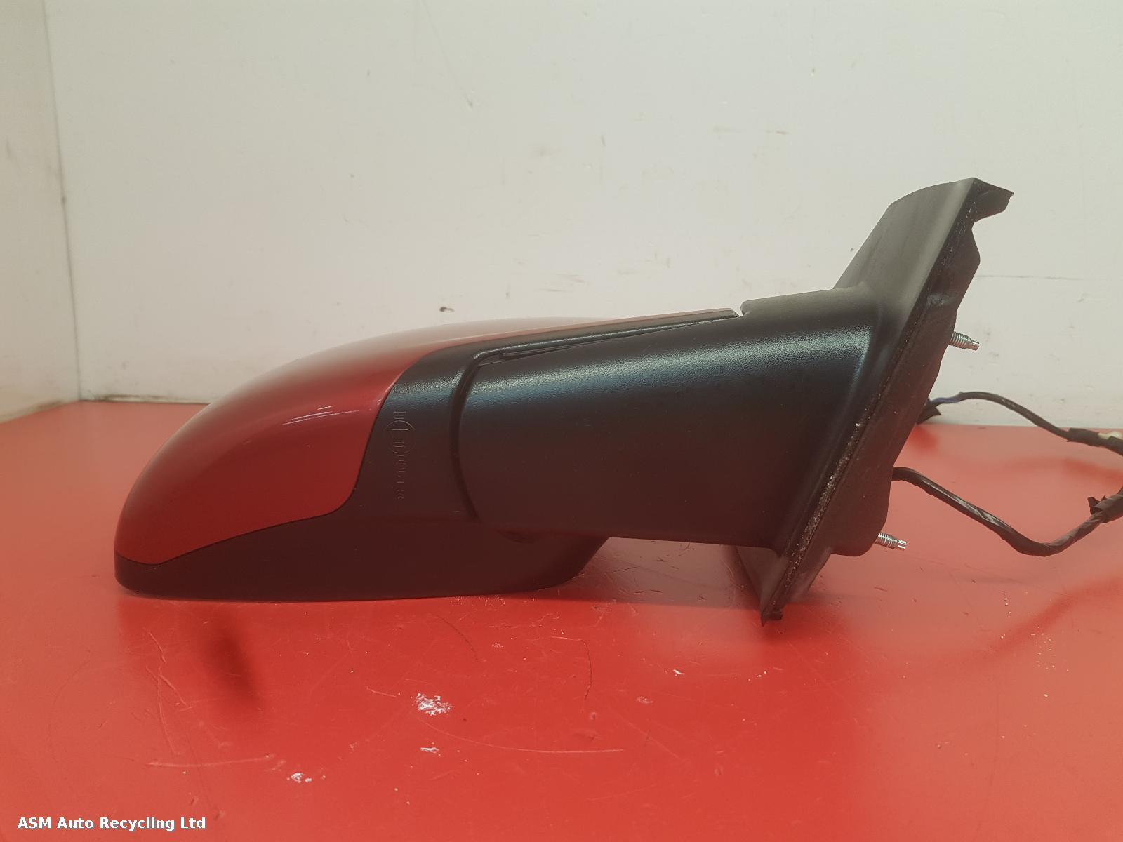 View Auto part R Door Mirror Dodge Journey 2012