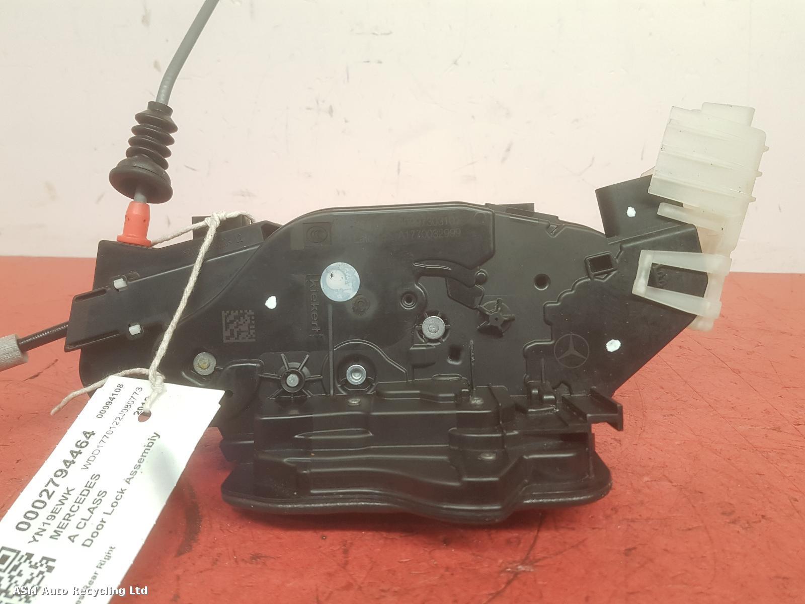View Auto part Door Lock Assembly Mercedes A Class 2019