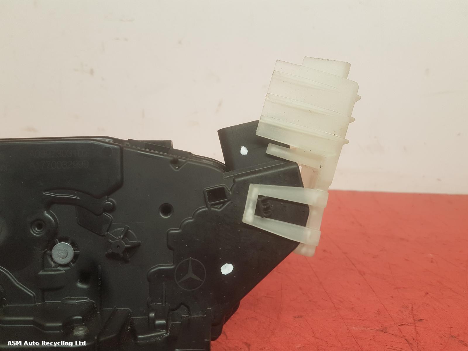 View Auto part Door Lock Assembly Mercedes A Class 2019
