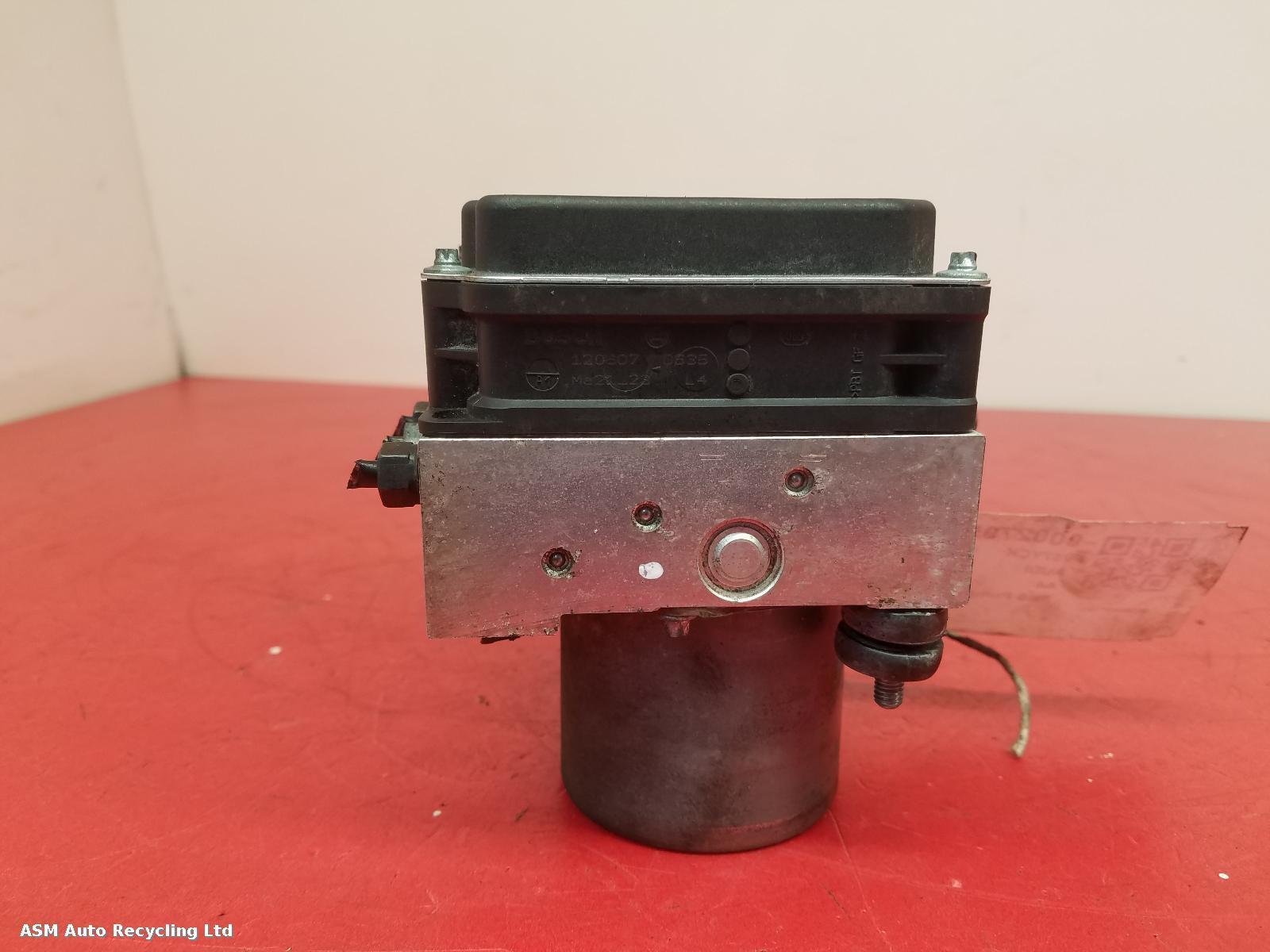 View Auto part ABS Pump/Modulator Audi A4 2007