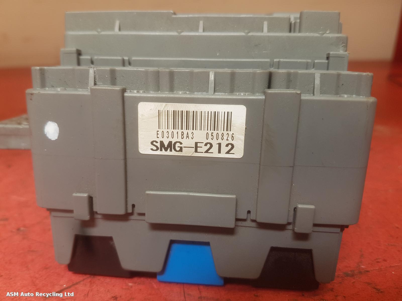 View Auto part Fuse Box Honda Civic 2006