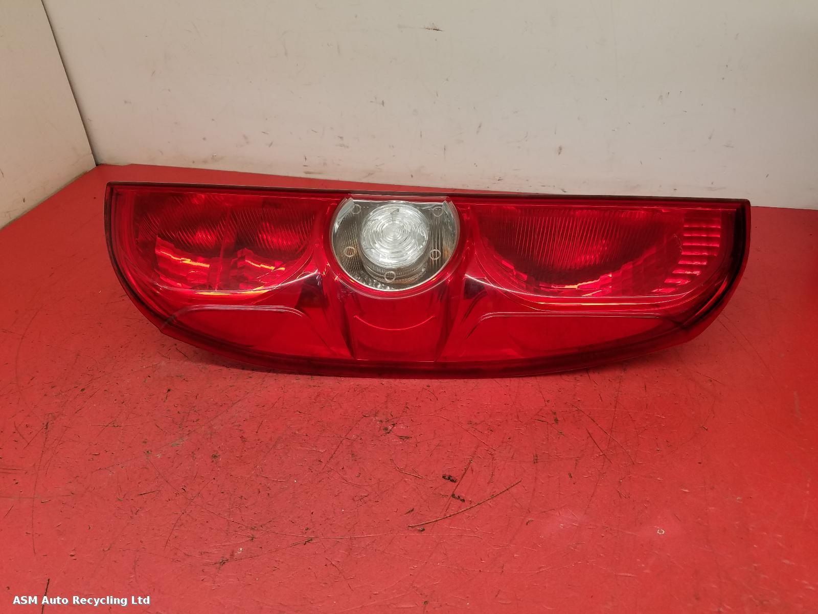 View Auto part R Taillight Vauxhall Combo 2014