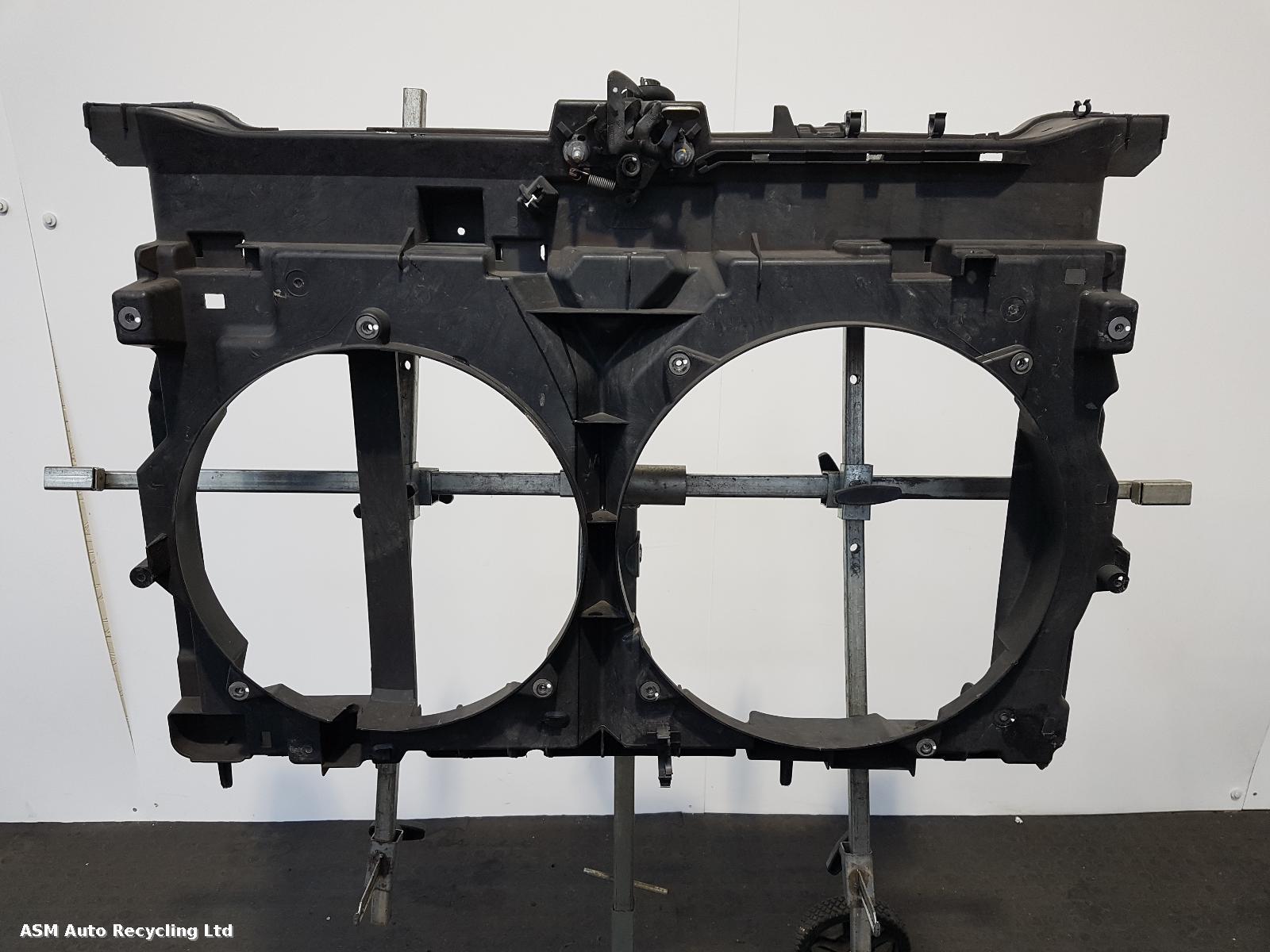 View Auto part Front Panel Toyota Proace 2014