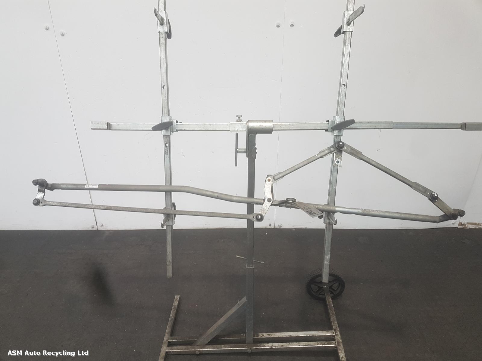 View Auto part Wiper Linkage Peugeot 308 2011