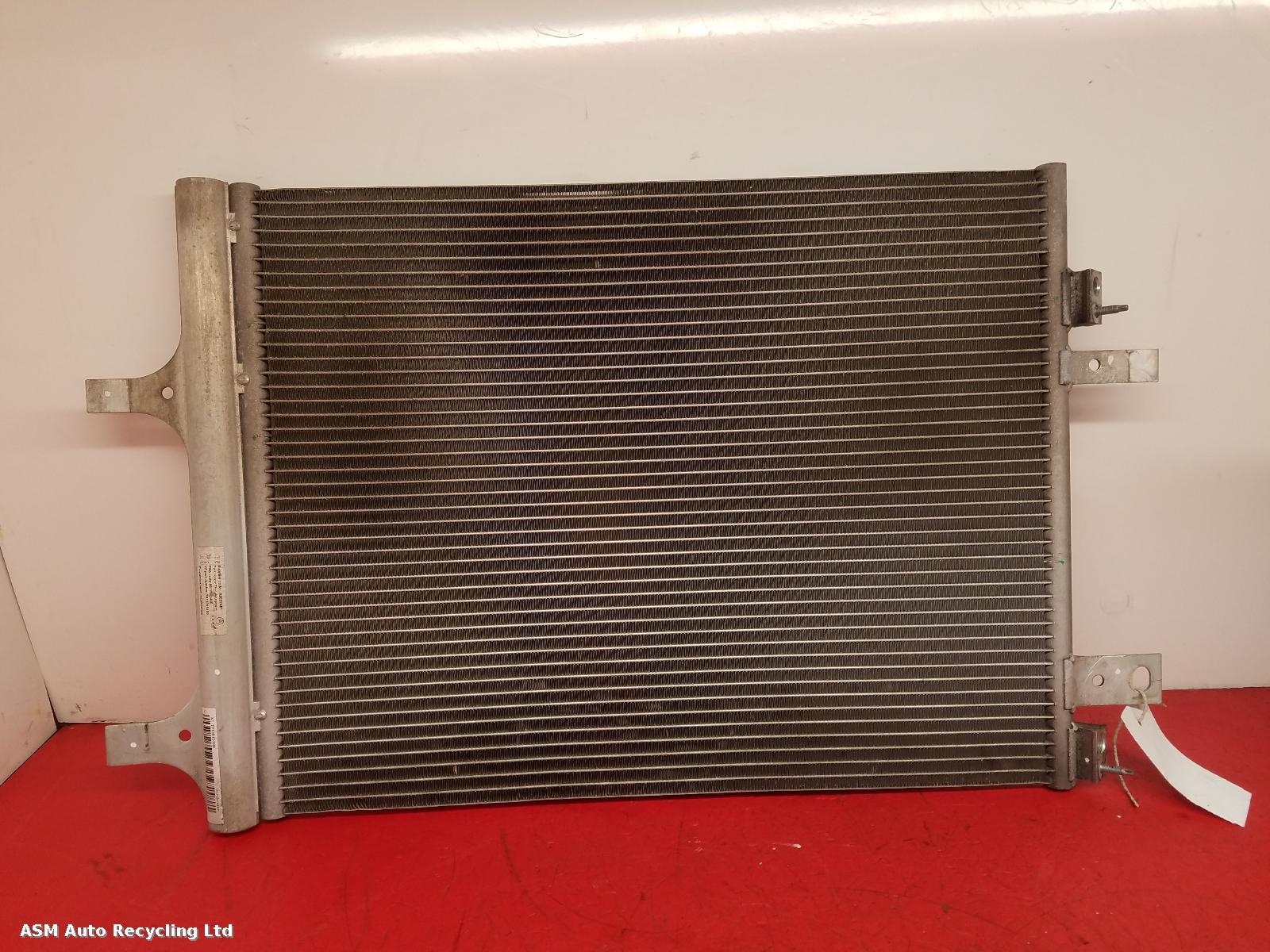 View Auto part Condenser Peugeot 3008 2017