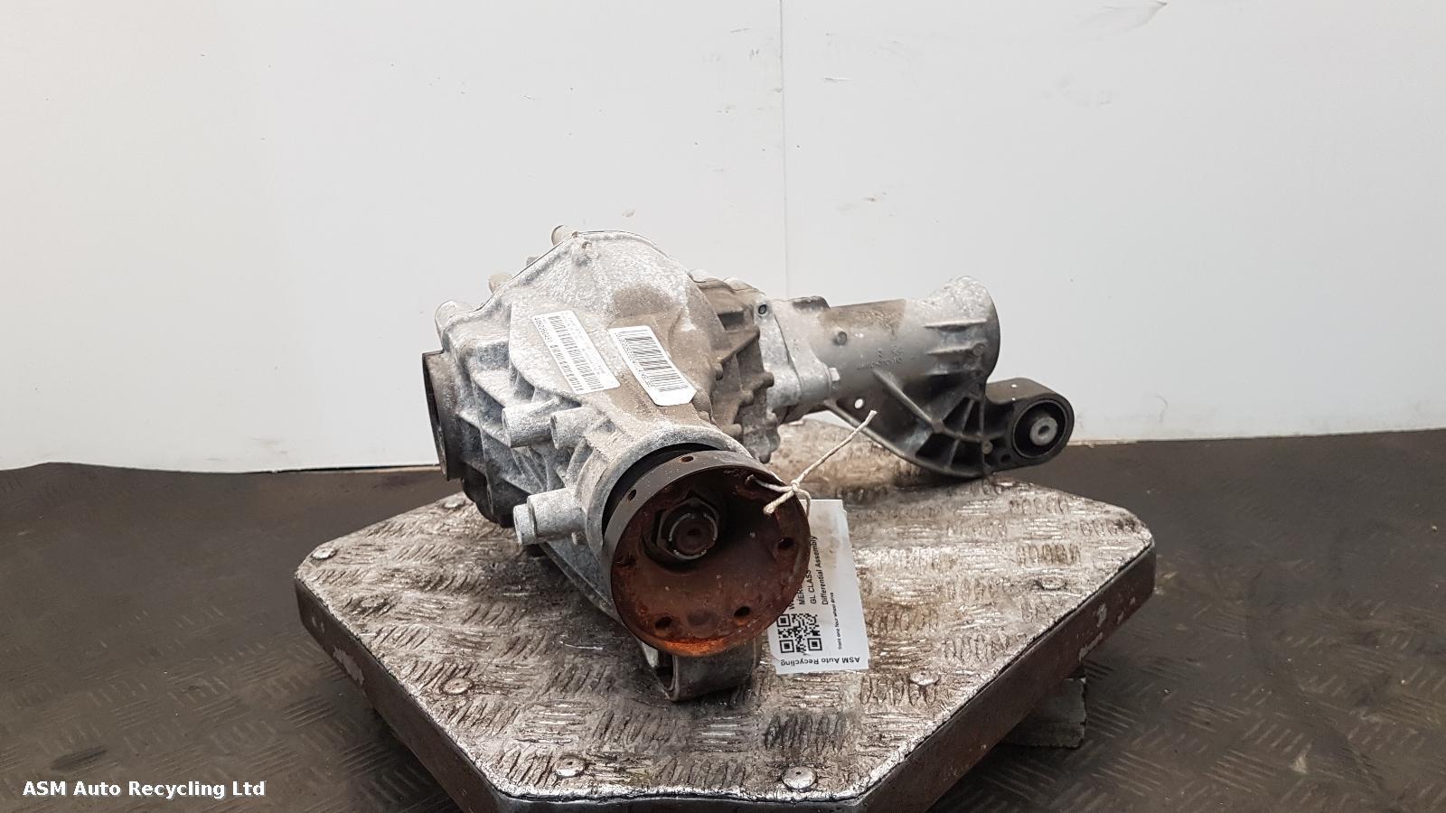 View Auto part Differential Assembly Mercedes Gl Class 2014
