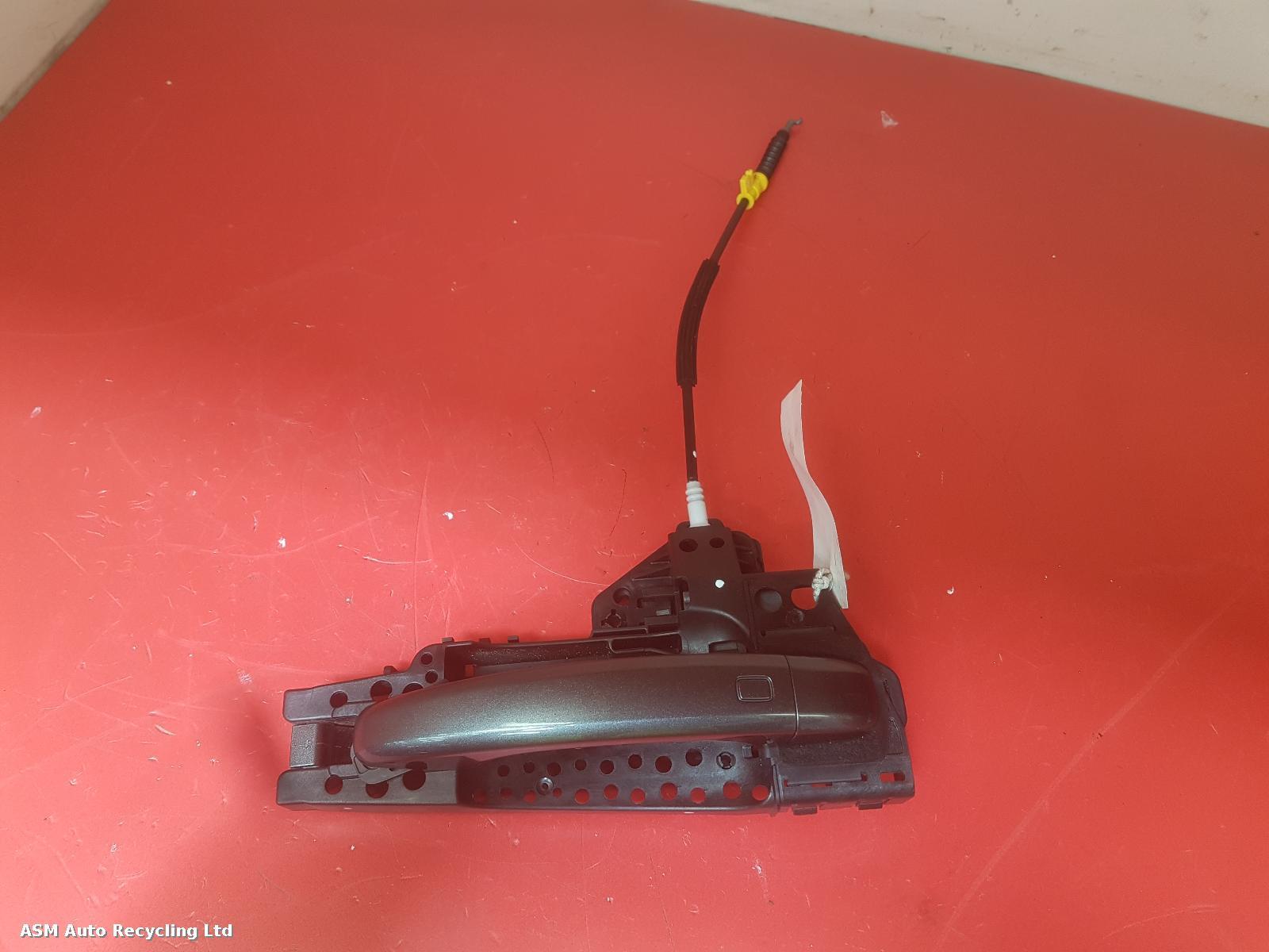 View Auto part Door Handle Audi Q3 2015