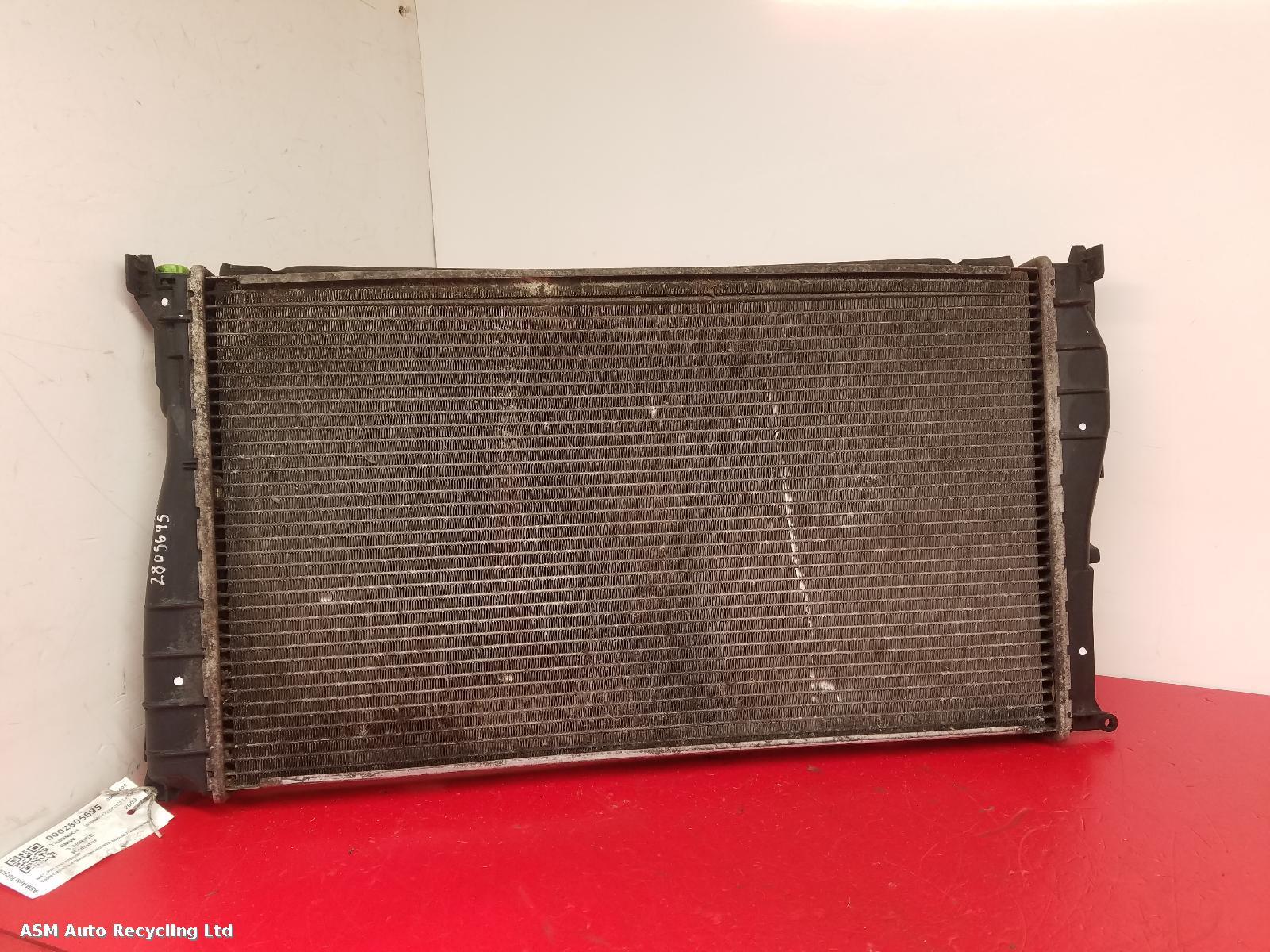 View Auto part Radiator Bmw 3 Series 2009