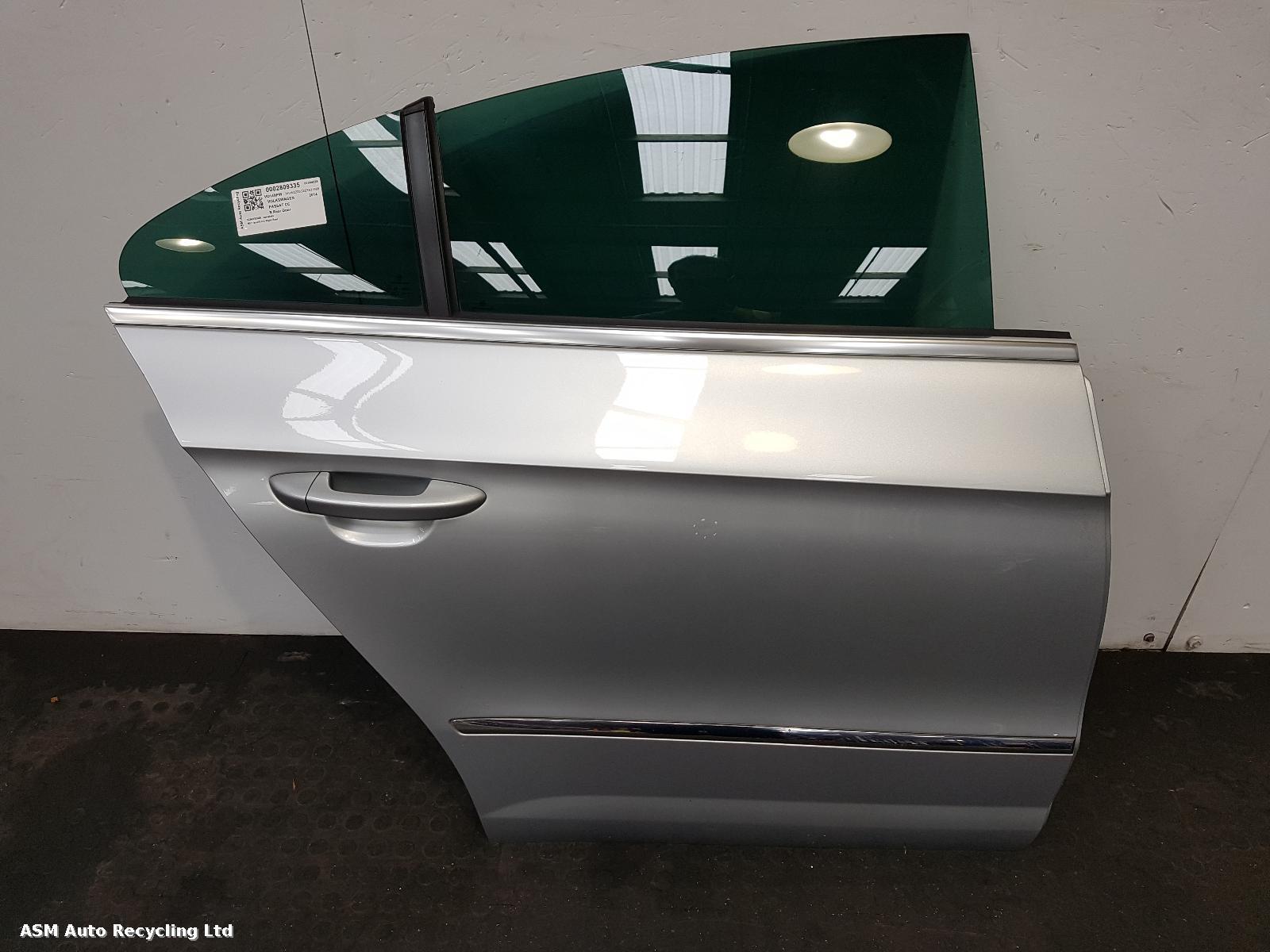 View Auto part R Rear Door Volkswagen Passat Cc 2014