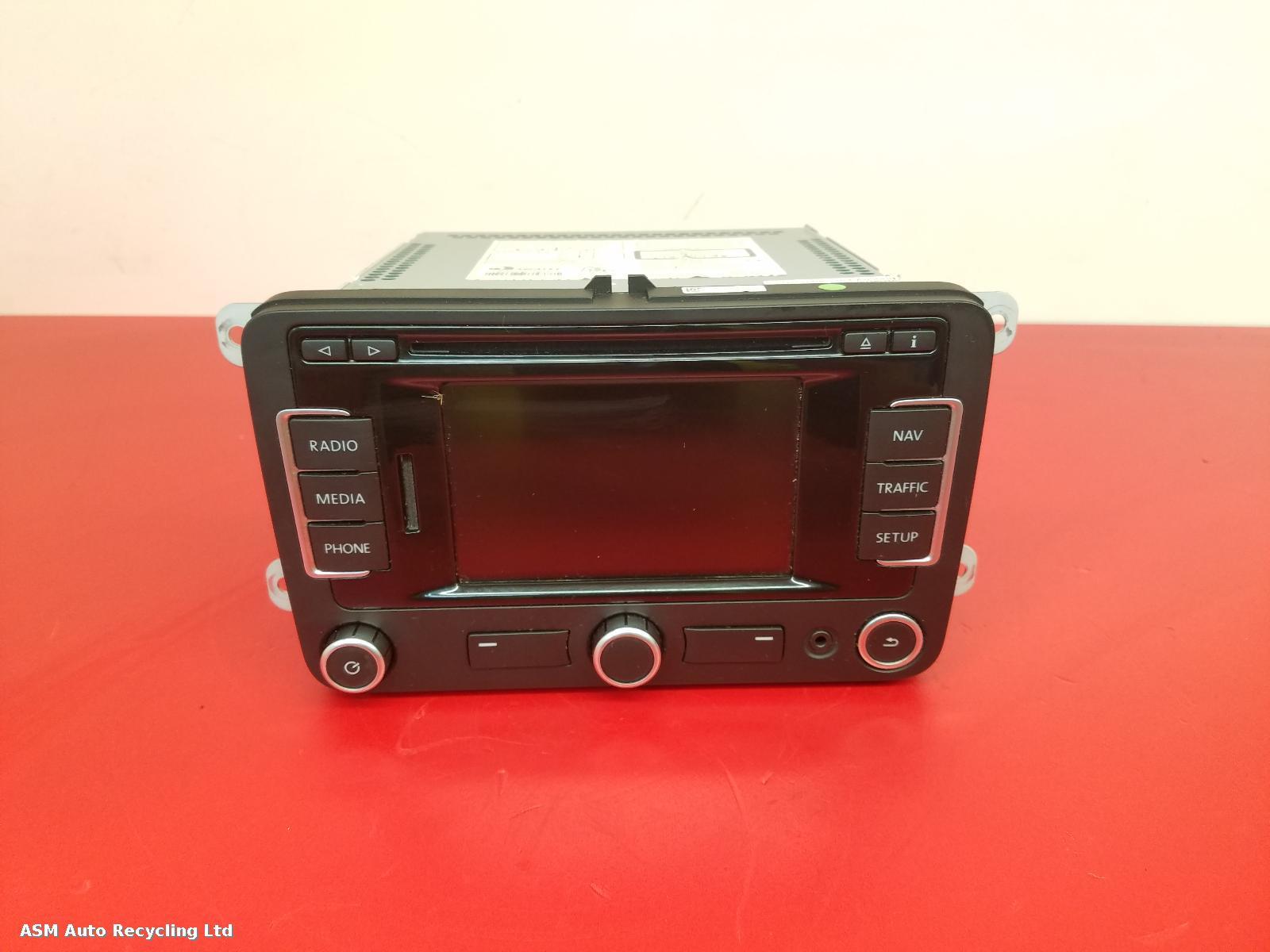 View Auto part A/V Equipment Volkswagen Passat Cc 2014