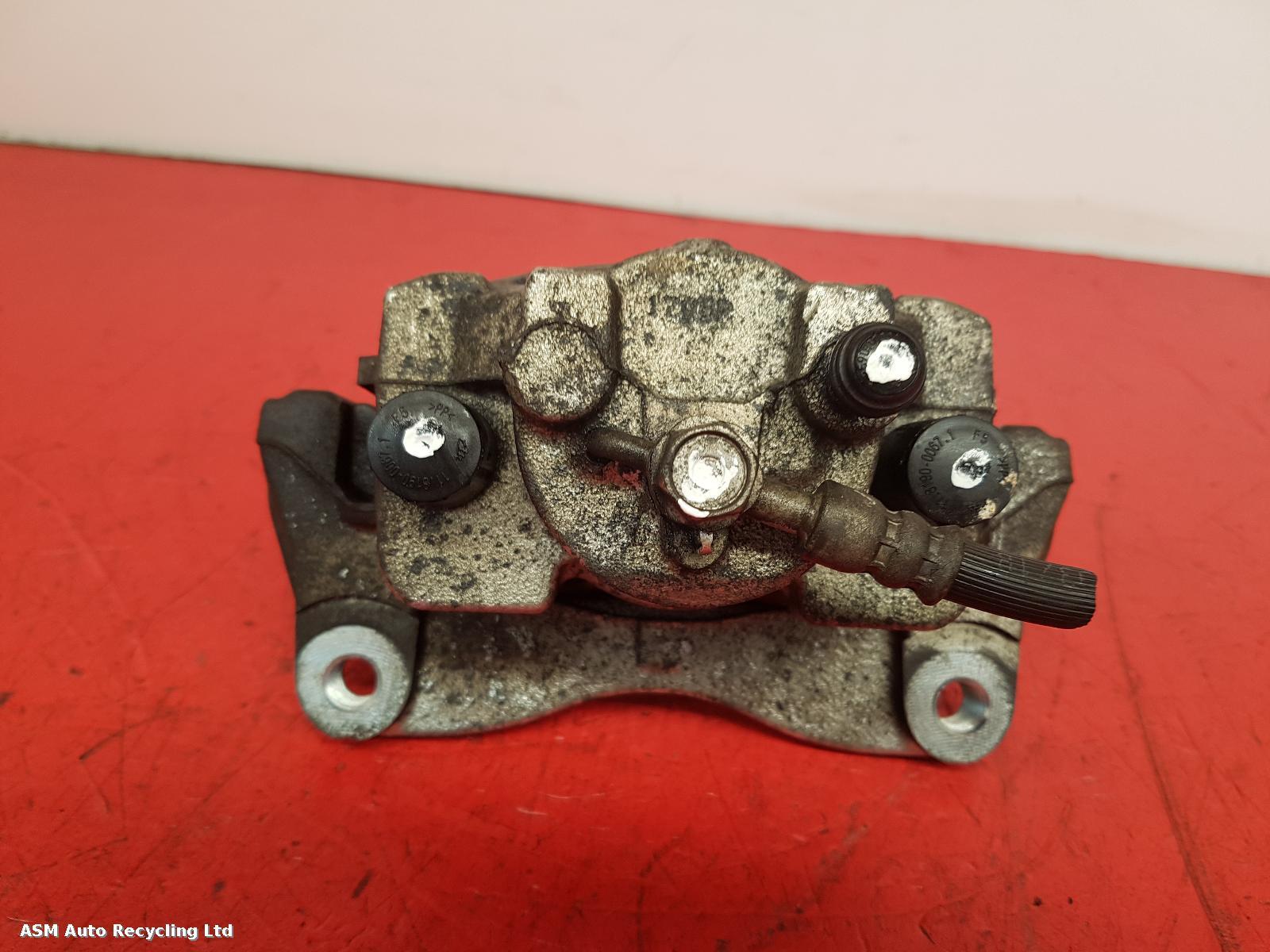 View Auto part Caliper Toyota Yaris 2018