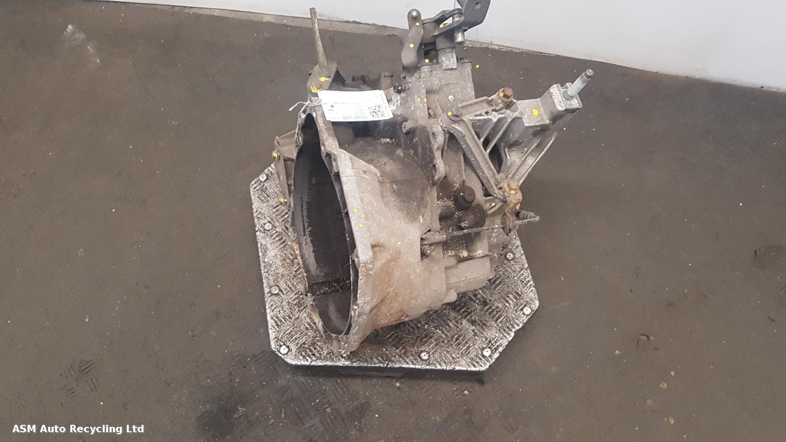 View Auto part Gearbox Ford Focus 2004