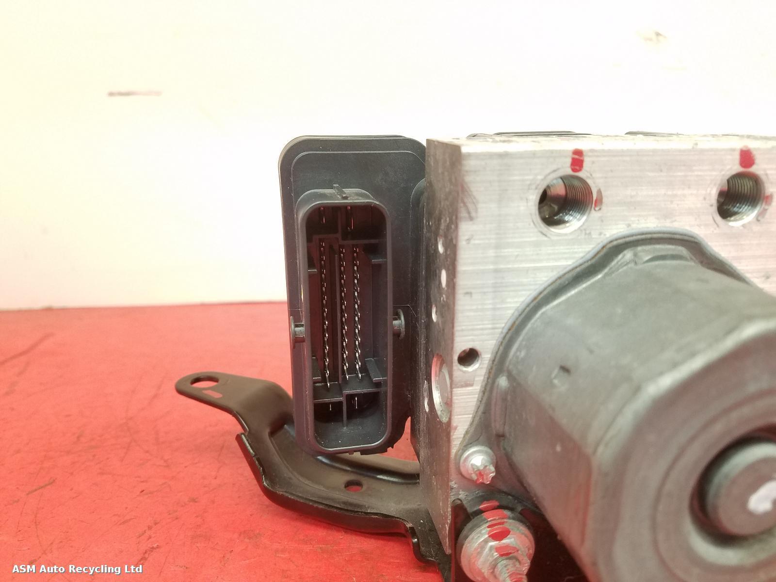 View Auto part ABS Pump/Modulator Suzuki Swift 2015