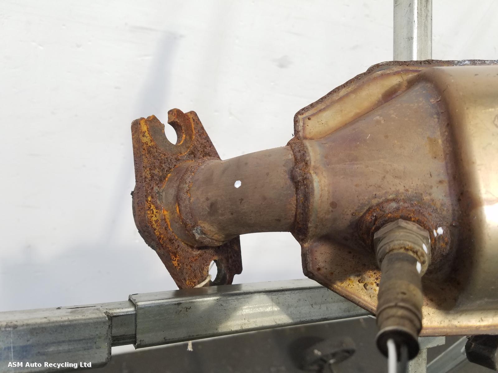 View Auto part Catalytic Converter Jaguar S Type 2005