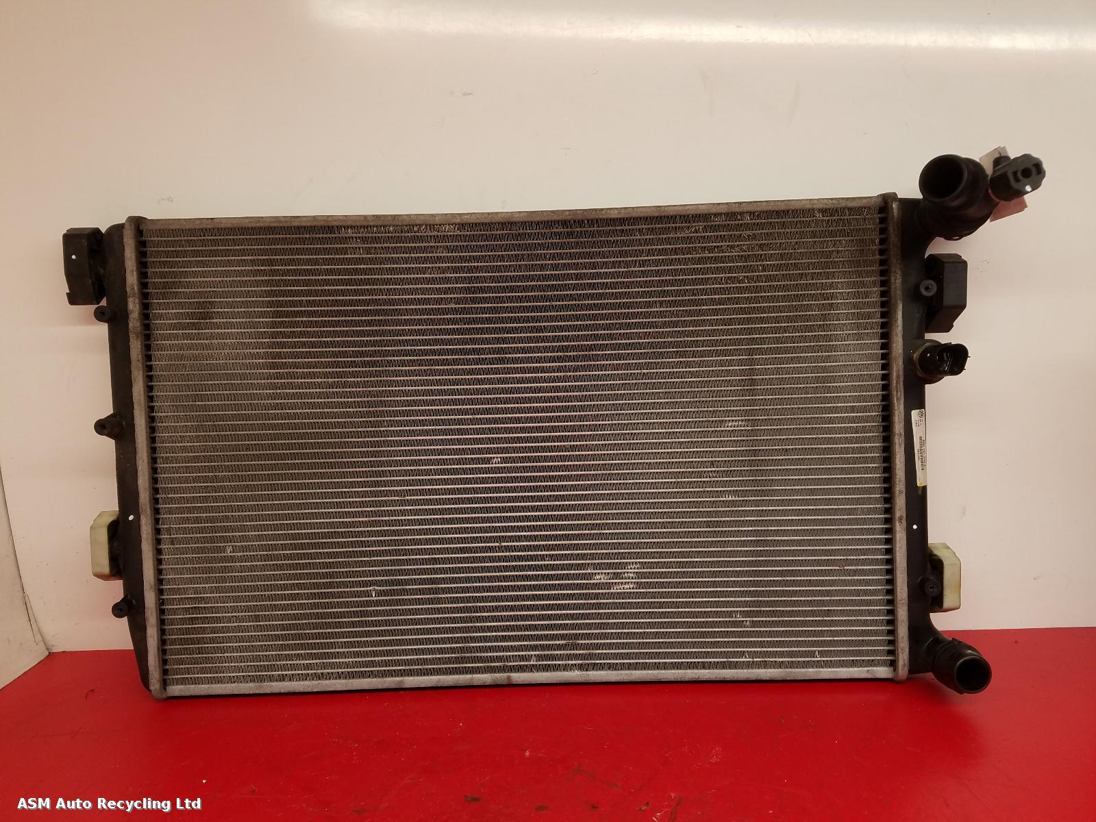 View Auto part Radiator Skoda Fabia 2010