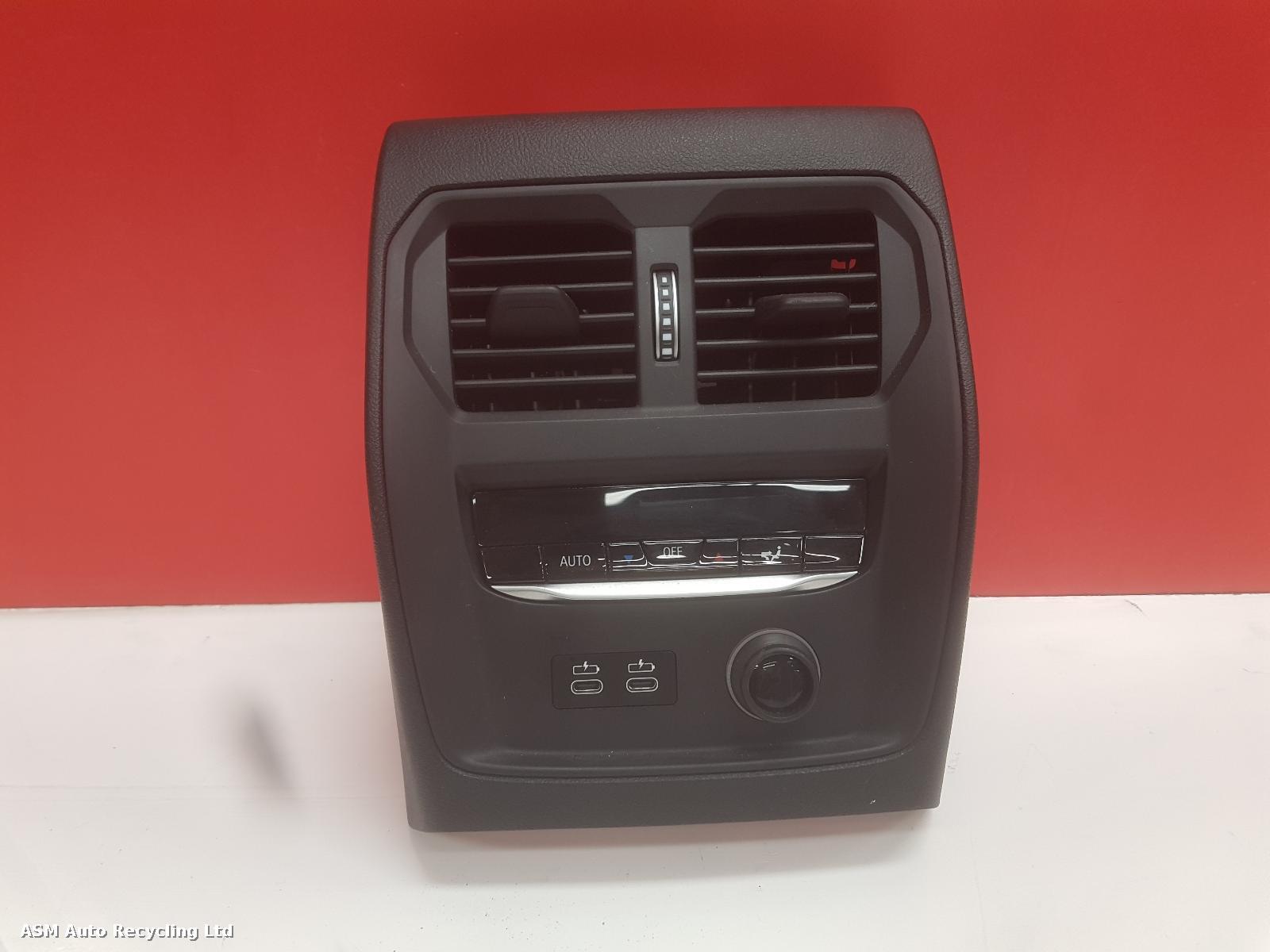 View Auto part Heater/AC Controller Bmw 3 Series 2020