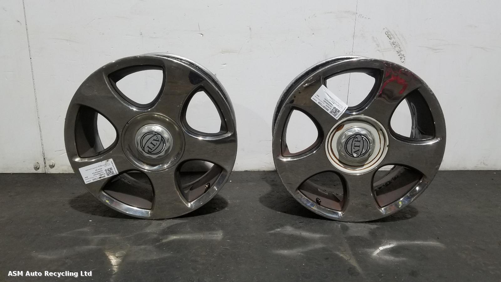 View Auto part Wheel Set Volkswagen Transporter 2004