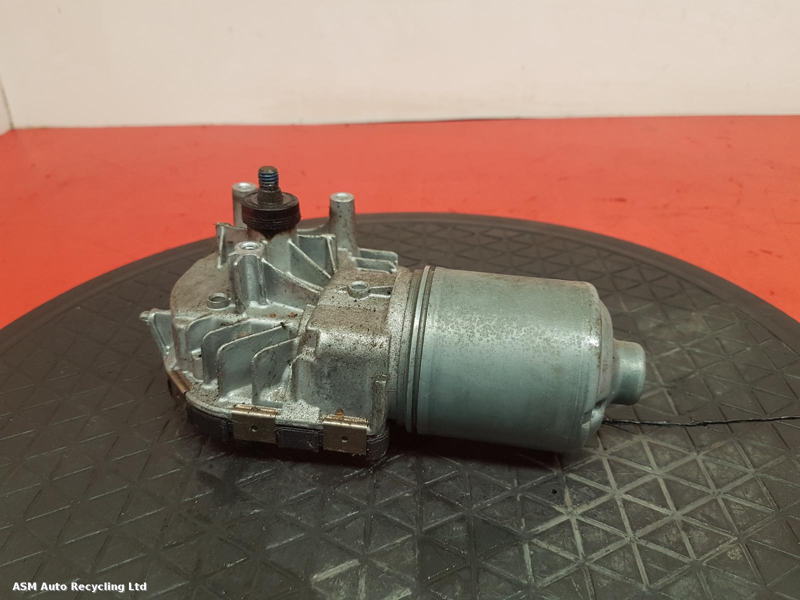 View Auto part Wiper Motor Front Volvo C30 2012