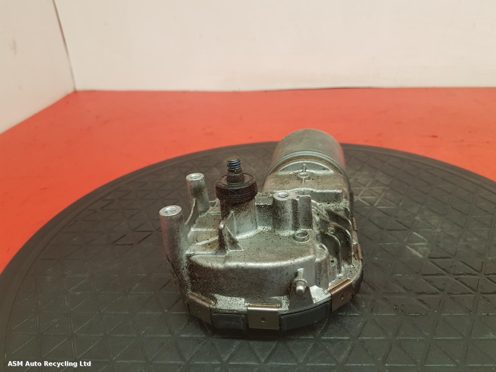 View Auto part Wiper Motor Front Volvo C30 2012